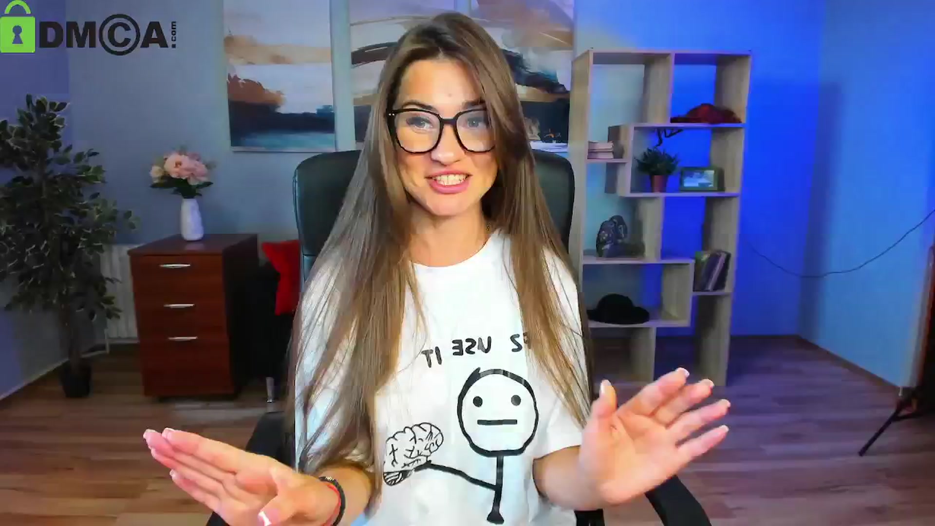 Gallery image thumbnail from Tilly_Casti's myfreecams stream on, 06/22/2025, 17:44 image 2 of 20
