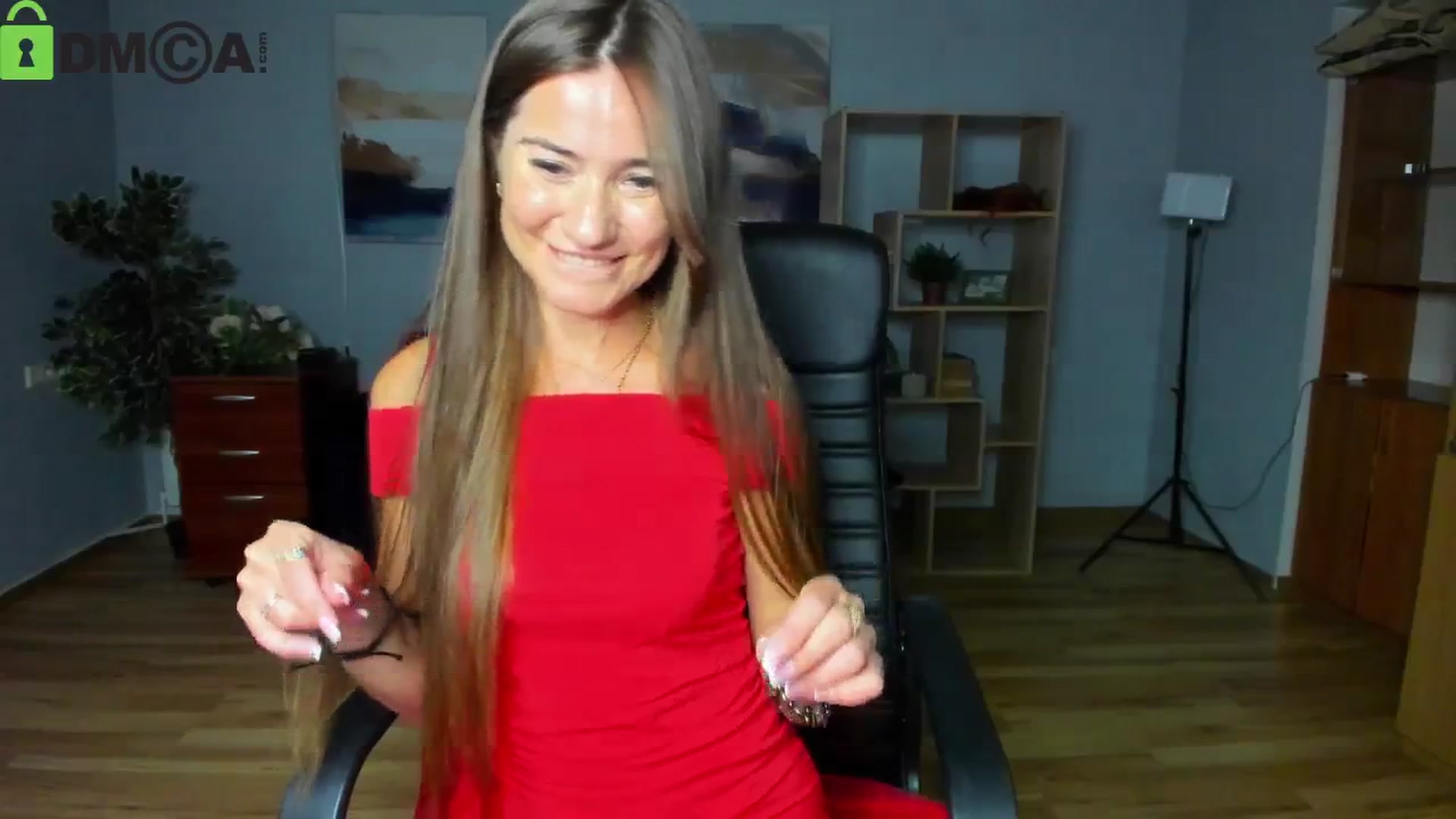 Gallery image thumbnail from Tilly_Casti's myfreecams stream on, 08/03/2025, 17:09 image 18 of 20