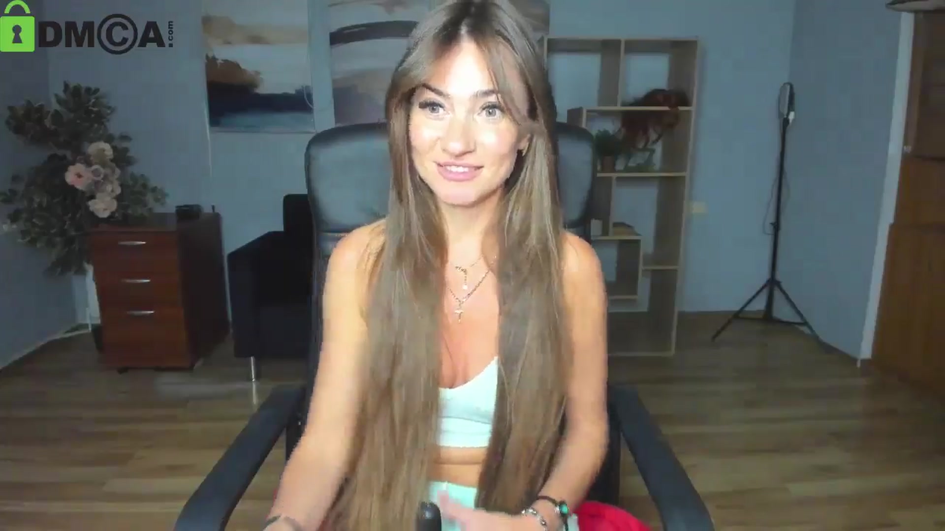 Gallery image thumbnail from Tilly_Casti's myfreecams stream on, 08/13/2025, 18:06 image 12 of 20