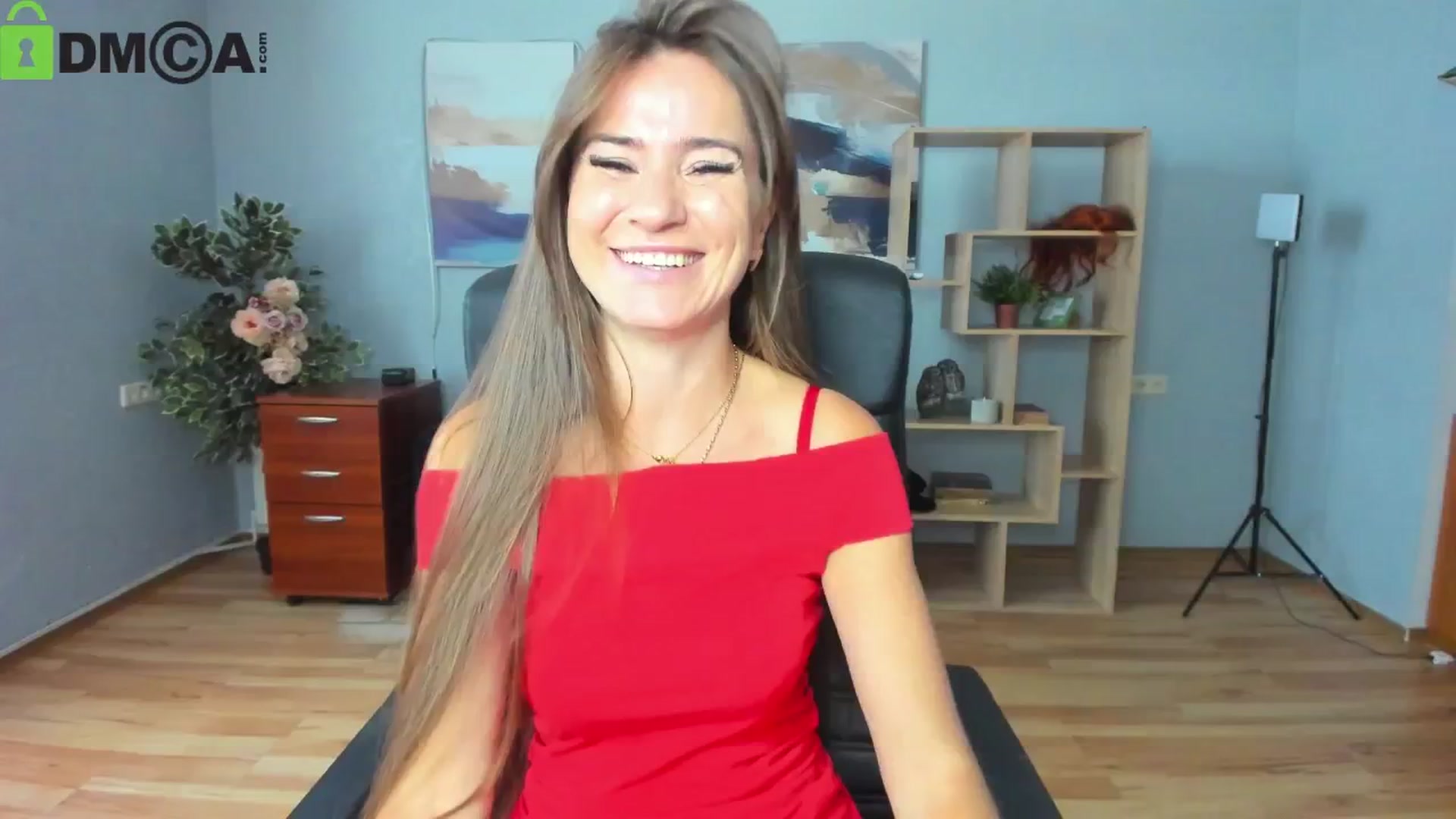 Gallery image thumbnail from Tilly_Casti's myfreecams stream on, 08/15/2025, 12:40 image 13 of 20