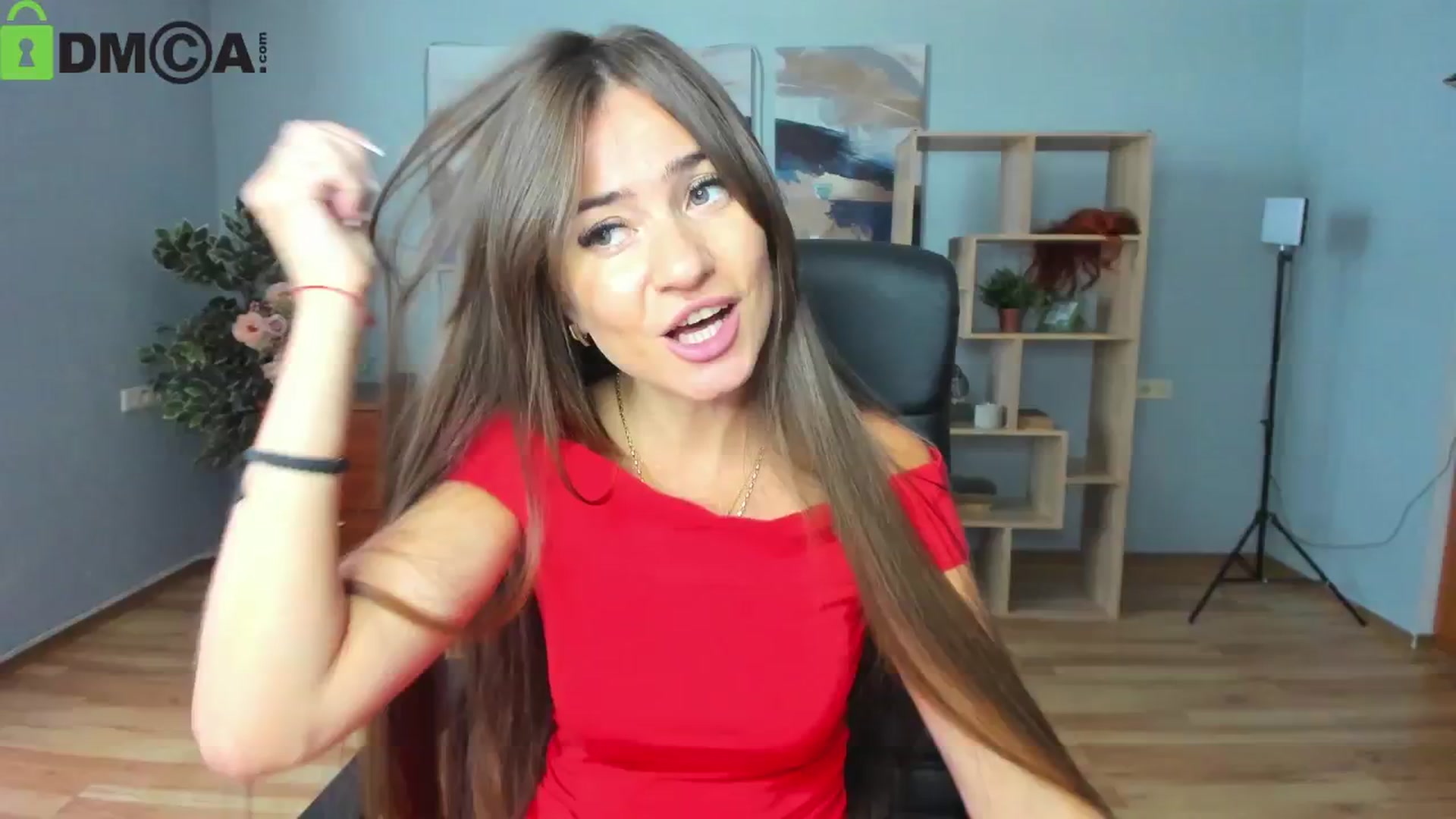 Gallery image thumbnail from Tilly_Casti's myfreecams stream on, 08/15/2025, 12:40 image 7 of 20