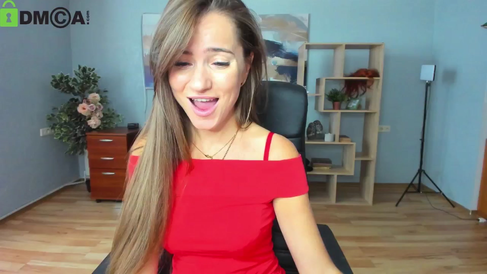 Gallery image thumbnail from Tilly_Casti's myfreecams stream on, 08/15/2025, 12:40 image 11 of 20