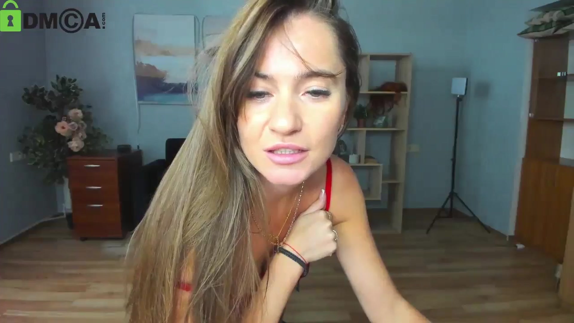 Gallery image thumbnail from Tilly_Casti's myfreecams stream on, 08/15/2025, 14:11 image 17 of 20