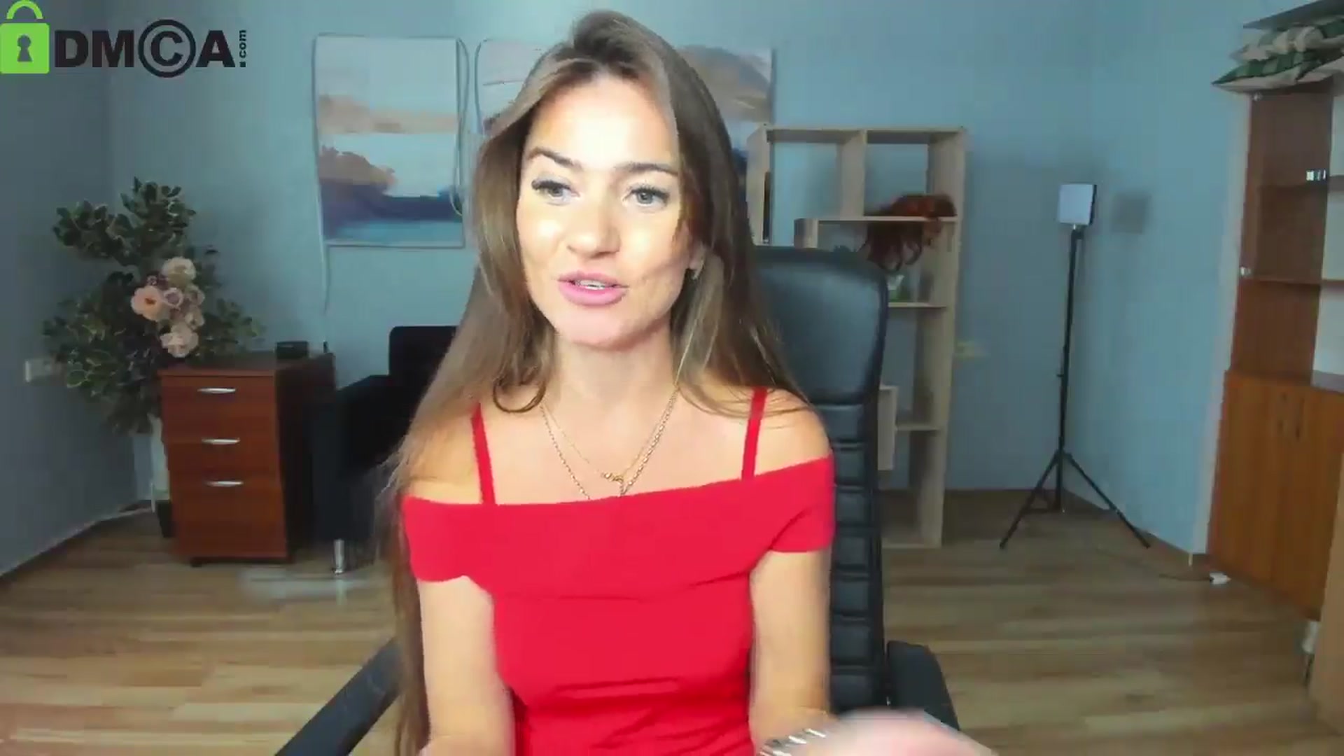Gallery image thumbnail from Tilly_Casti's myfreecams stream on, 08/15/2025, 14:11 image 5 of 20