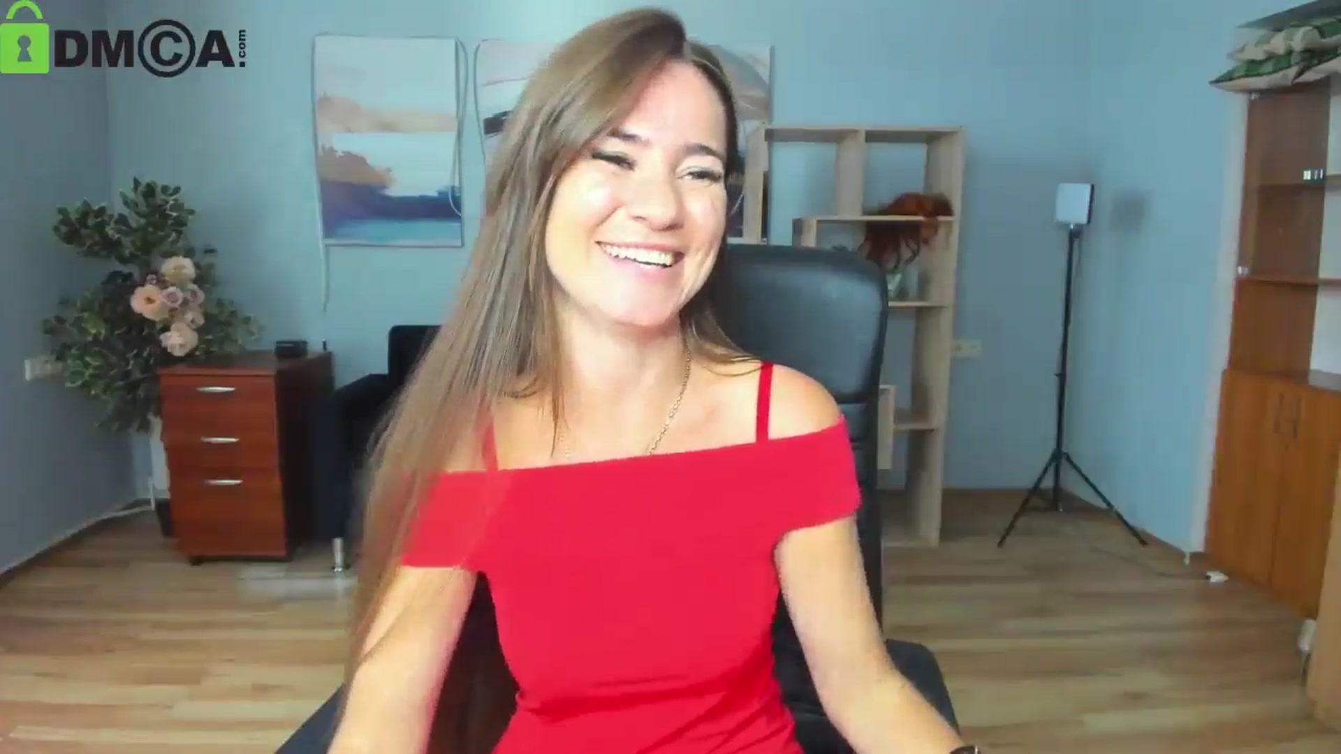 Gallery image thumbnail from Tilly_Casti's myfreecams stream on, 08/15/2025, 14:11 image 3 of 20