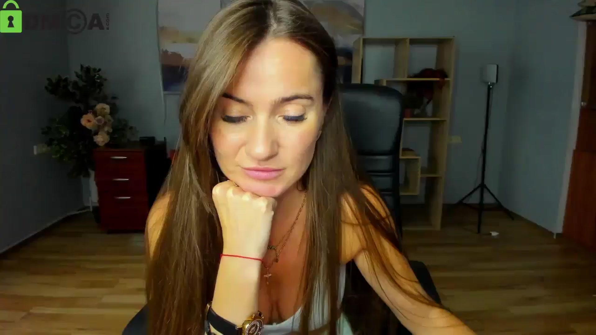 Gallery image thumbnail from Tilly_Casti's myfreecams stream on, 08/22/2025, 16:06 image 2 of 20