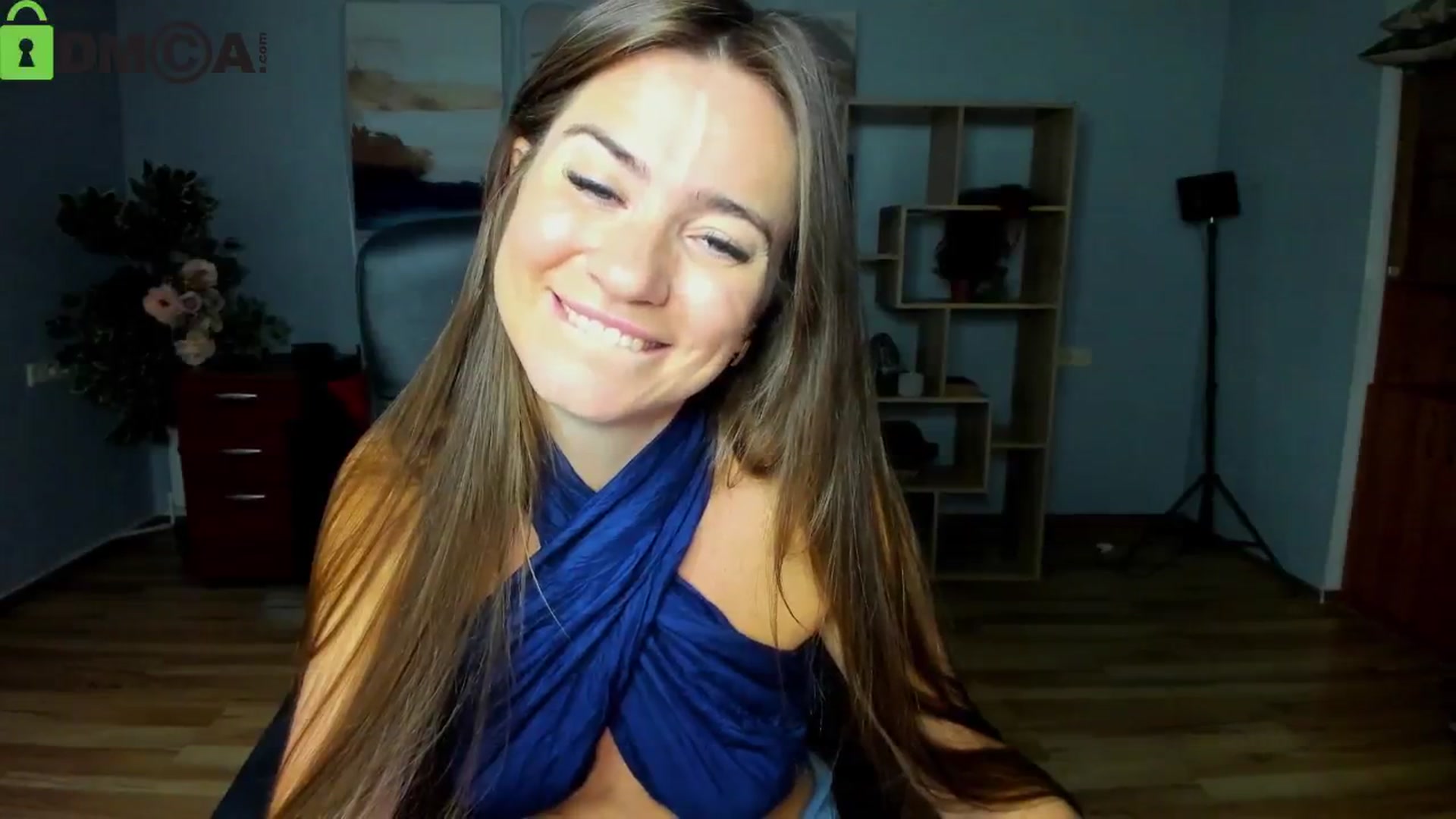Gallery image thumbnail from Tilly_Casti's myfreecams stream on, 08/24/2025, 13:15 image 12 of 20
