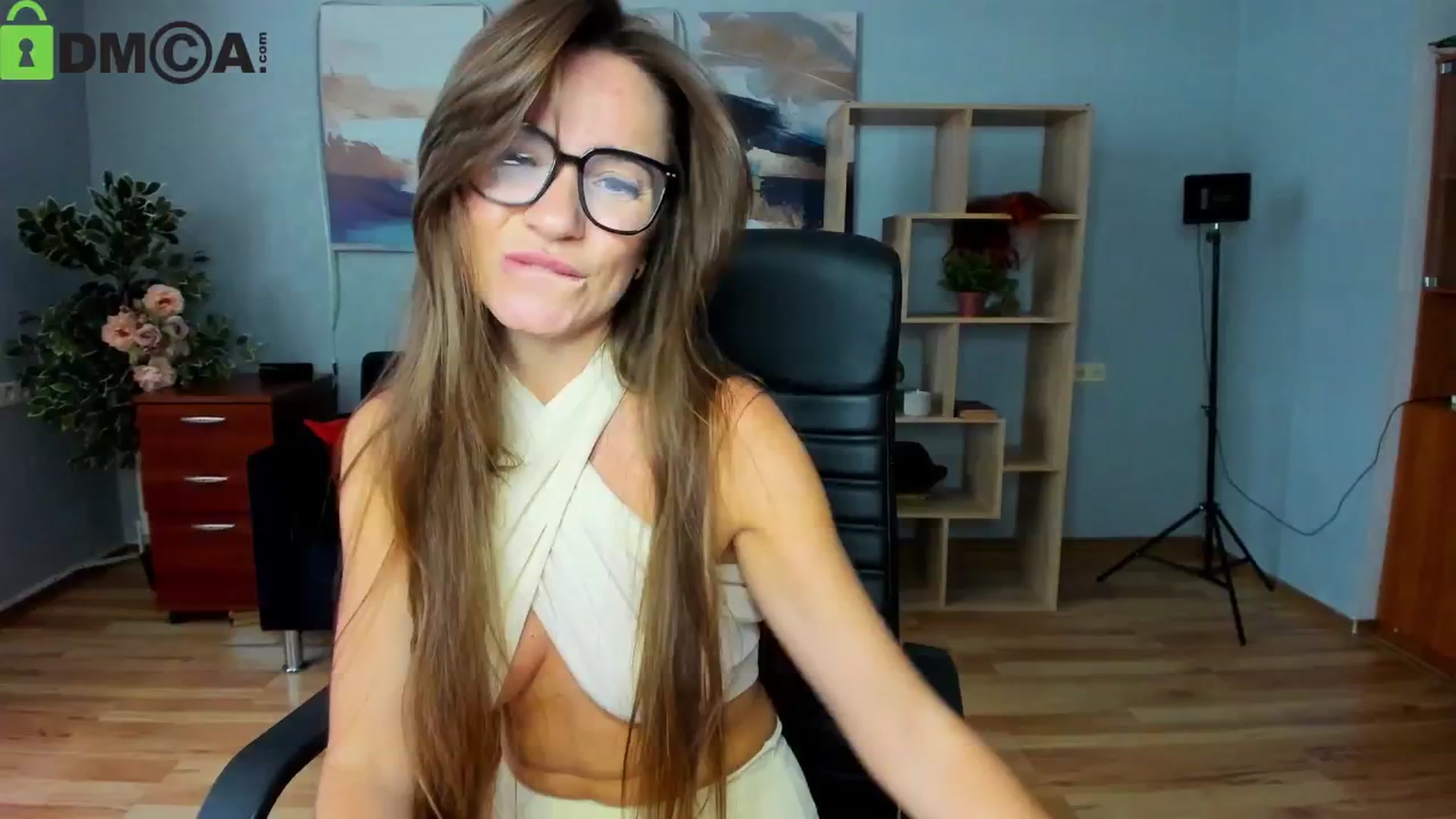Gallery image thumbnail from Tilly_Casti's myfreecams stream on, 08/30/2025, 13:12 image 8 of 20