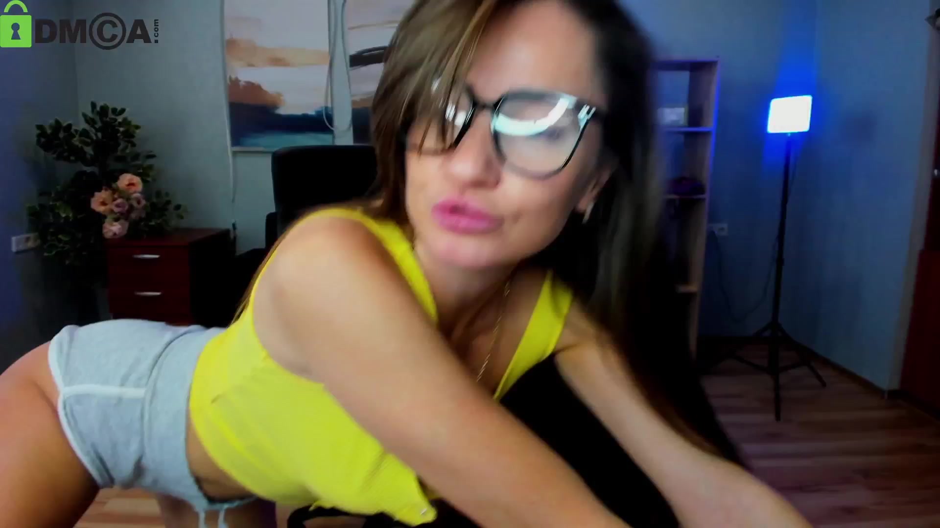 Gallery image thumbnail from Tilly_Casti's myfreecams stream on, 09/14/2025, 13:29 image 18 of 20