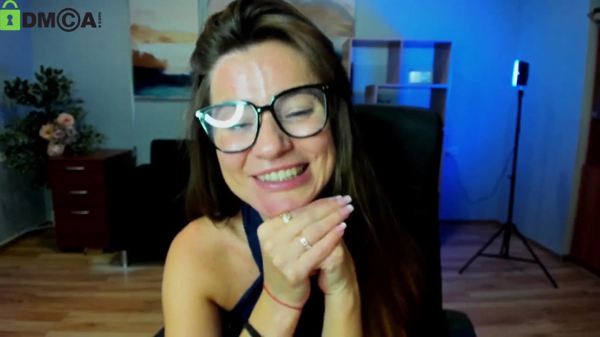 Gallery image thumbnail from Tilly_Casti's myfreecams stream on, 09/17/2025, 17:58 image 16 of 20