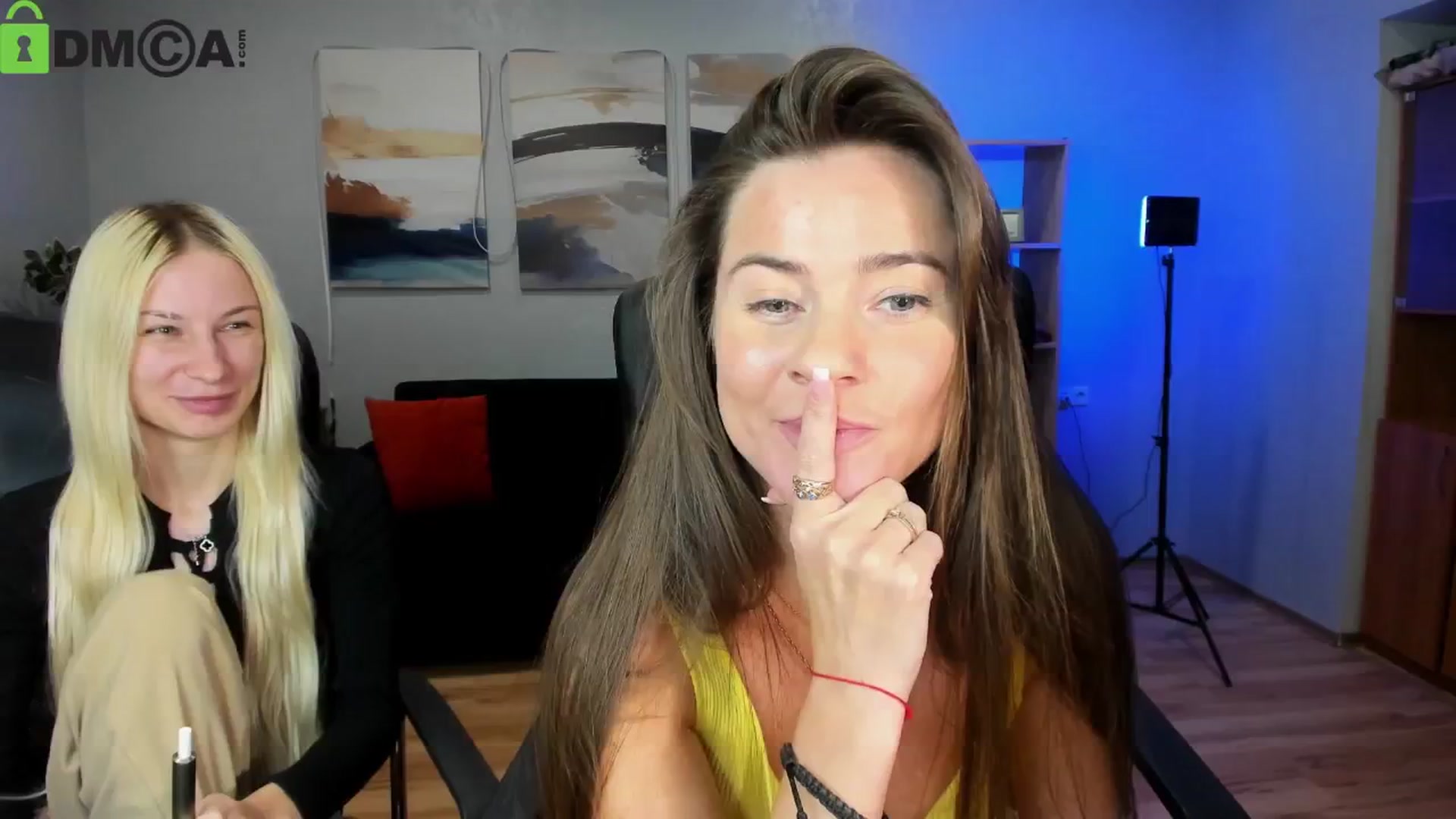 Gallery image thumbnail from Tilly_Casti's myfreecams stream on, 09/20/2025, 18:01 image 15 of 20