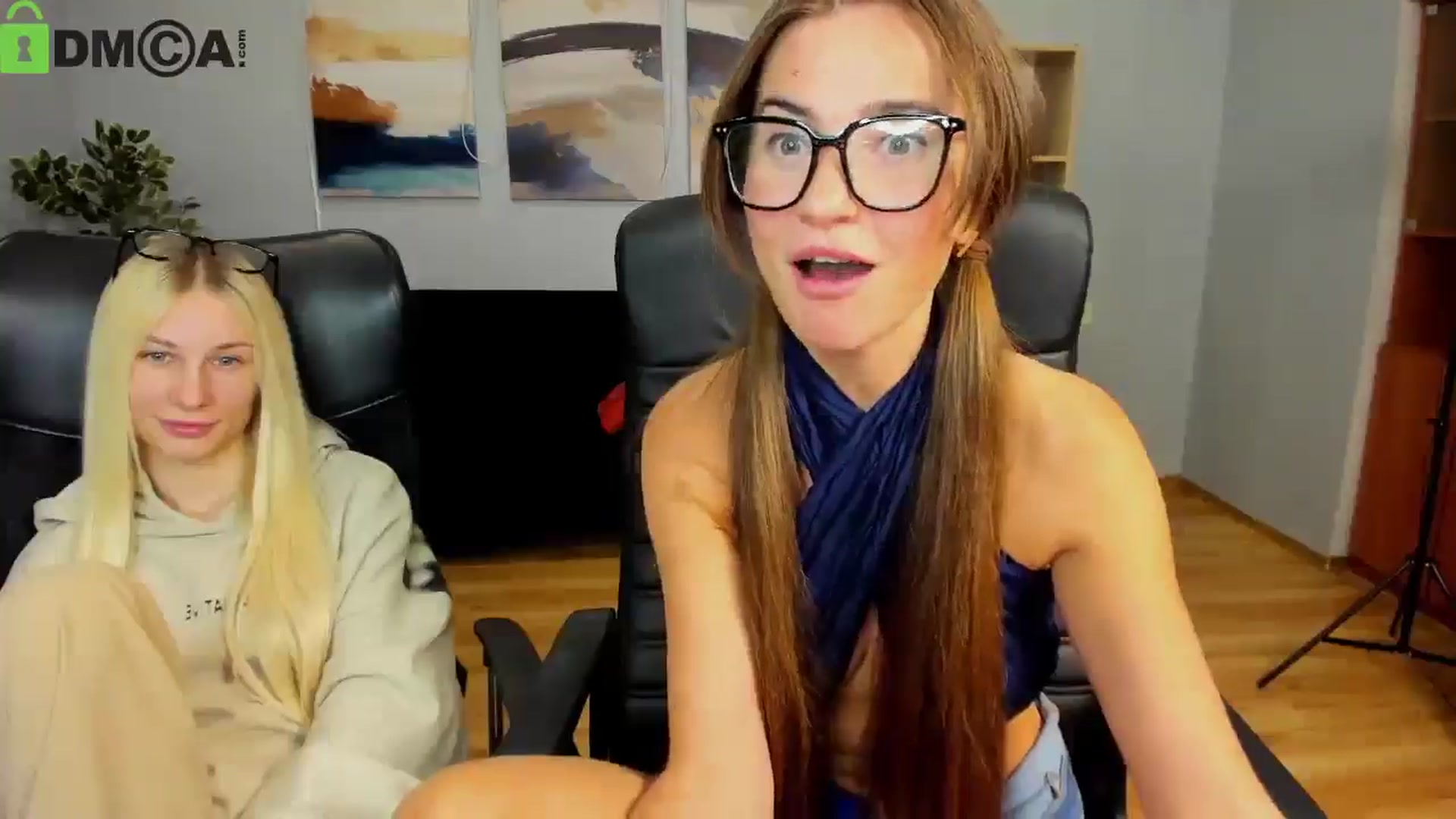 Gallery image thumbnail from Tilly_Casti's myfreecams stream on, 09/21/2025, 18:11 image 9 of 20