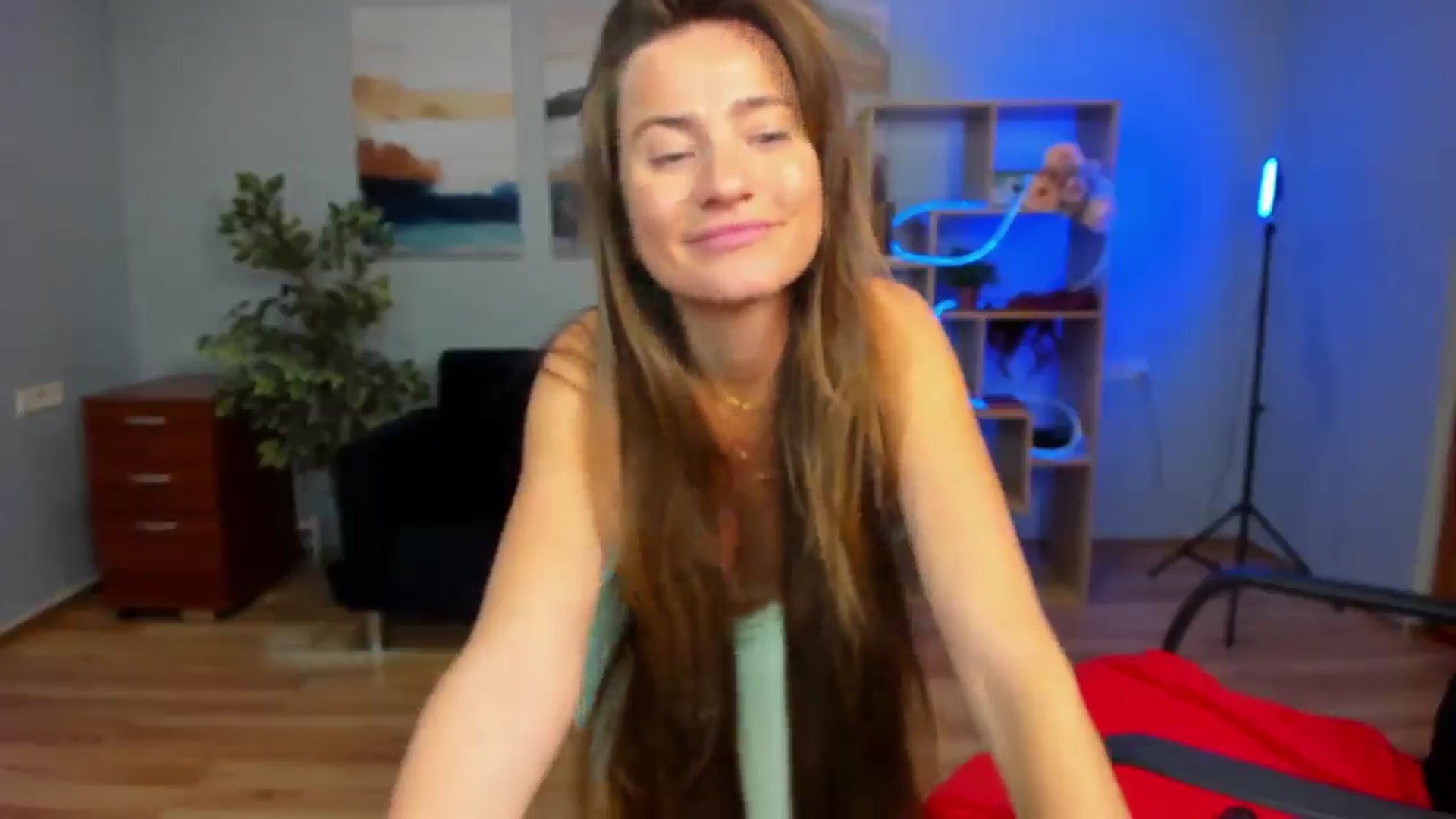Gallery image thumbnail from Tilly_Casti's myfreecams stream on, 09/26/2025, 16:11 image 18 of 20
