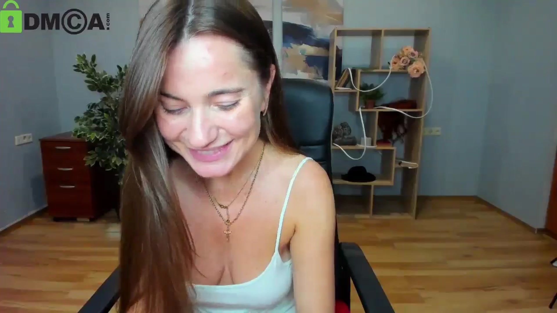 Gallery image thumbnail from Tilly_Casti's myfreecams stream on, 10/04/2025, 16:38 image 19 of 20