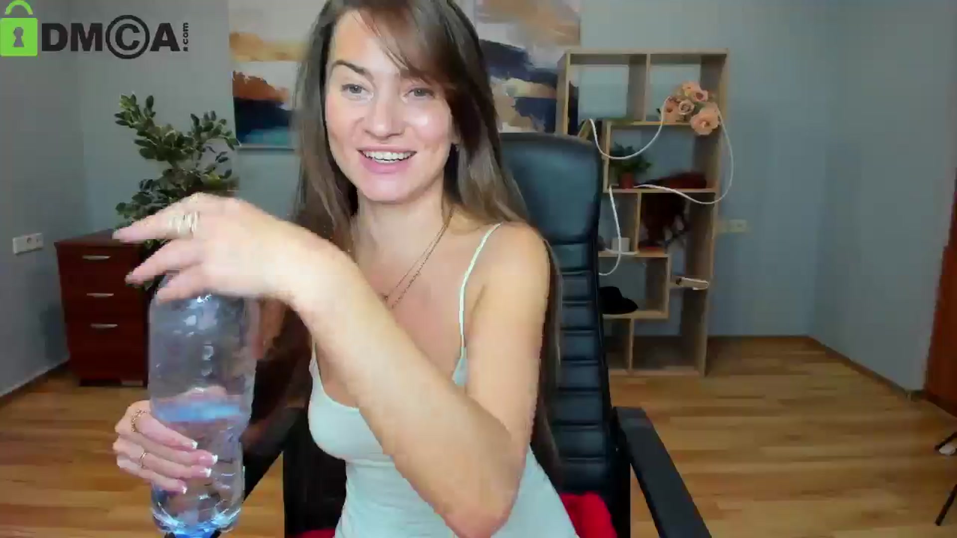 Gallery image thumbnail from Tilly_Casti's myfreecams stream on, 10/04/2025, 16:38 image 2 of 20