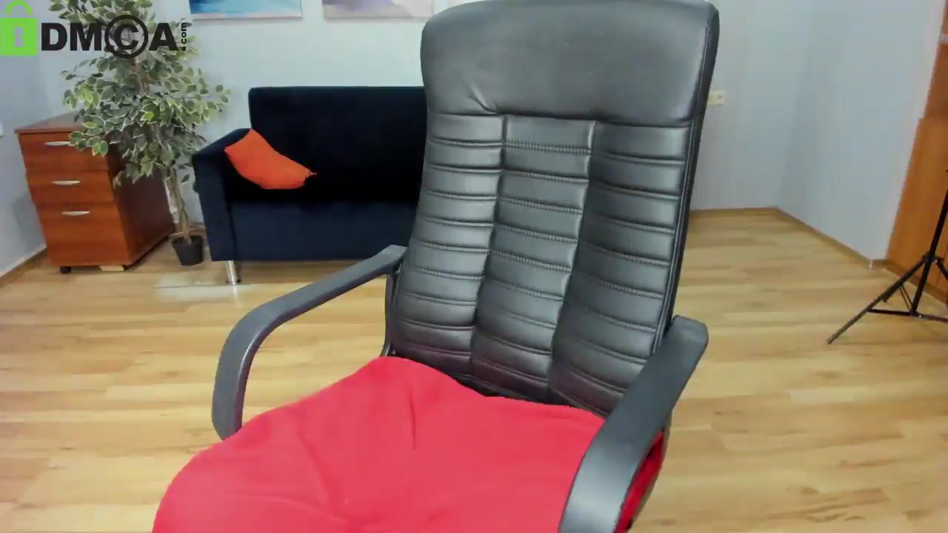 Gallery image thumbnail from Tilly_Casti's myfreecams stream on, 10/07/2025, 17:02 image 17 of 20