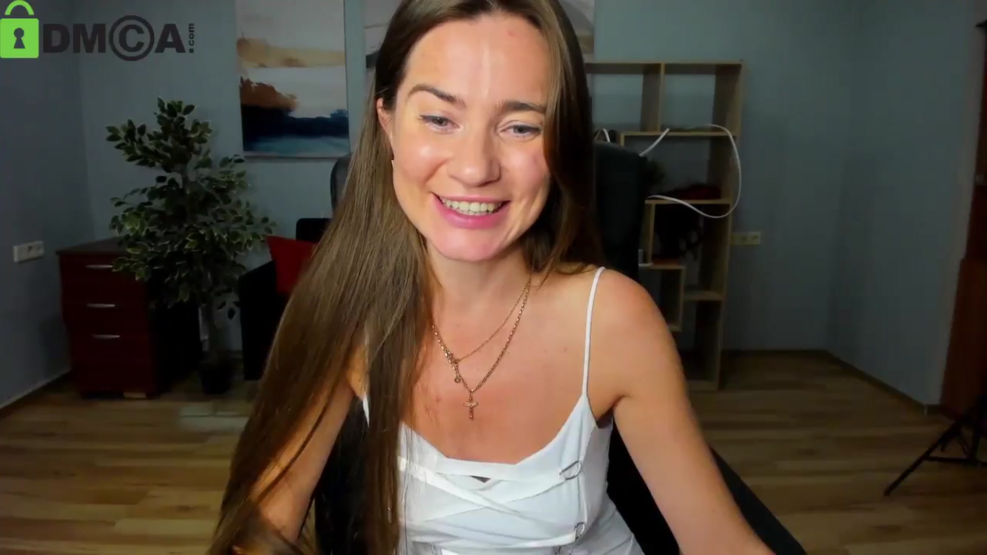 Gallery image thumbnail from Tilly_Casti's myfreecams stream on, 10/08/2025, 18:01 image 3 of 20