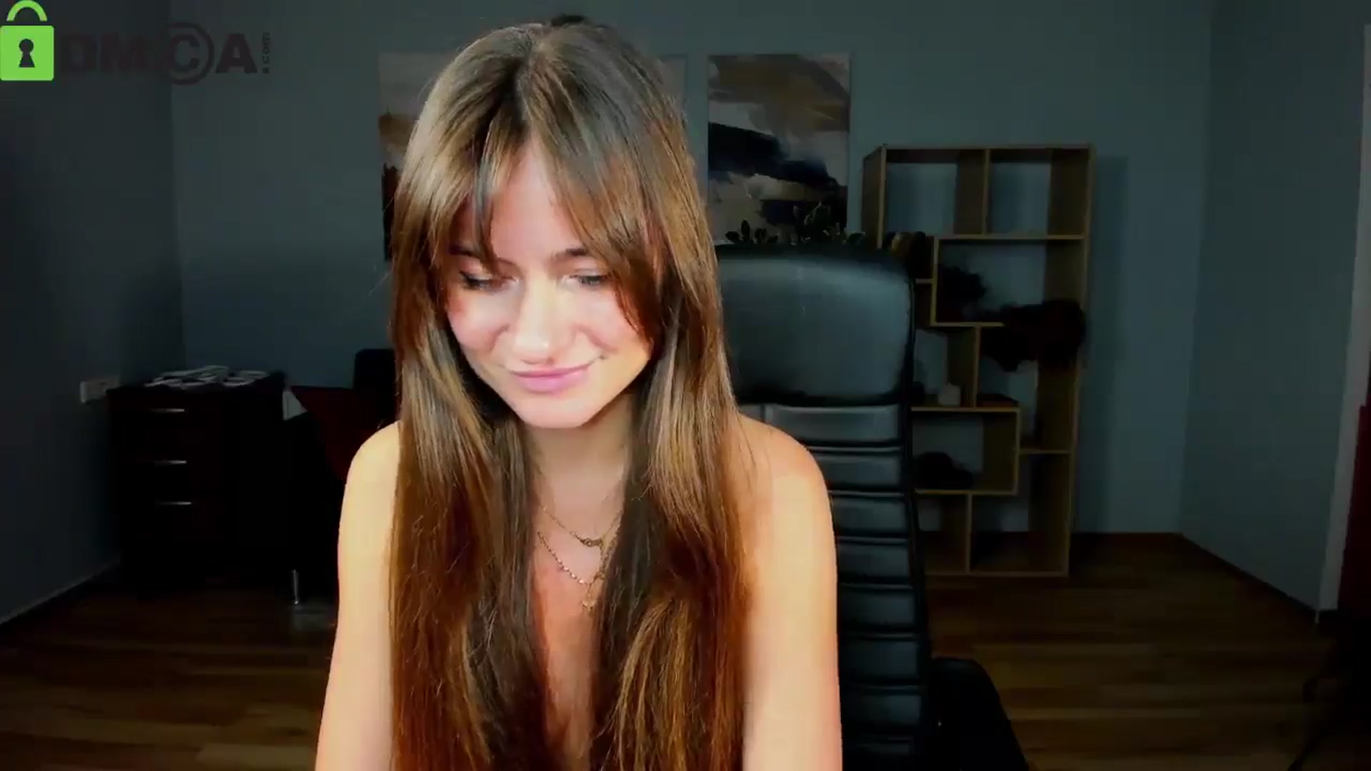 Gallery image thumbnail from Tilly_Casti's myfreecams stream on, 10/18/2025, 15:43 image 17 of 20
