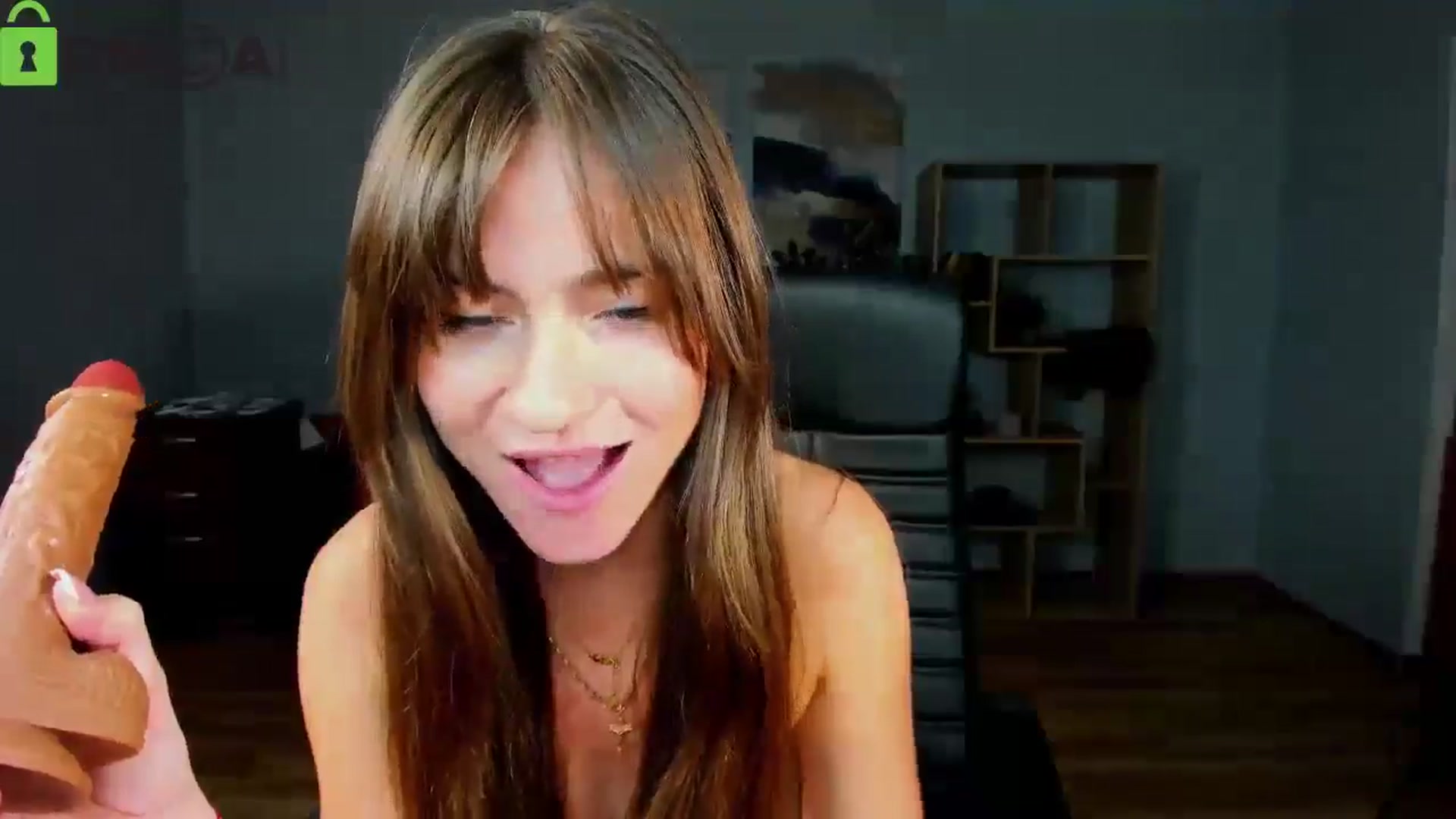 Gallery image thumbnail from Tilly_Casti's myfreecams stream on, 10/18/2025, 15:43 image 2 of 20
