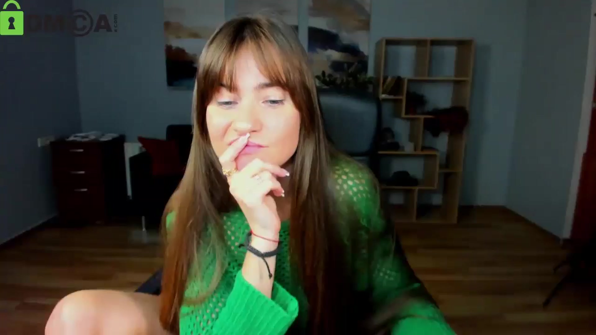 Gallery image thumbnail from Tilly_Casti's myfreecams stream on, 10/19/2025, 15:04 image 6 of 20