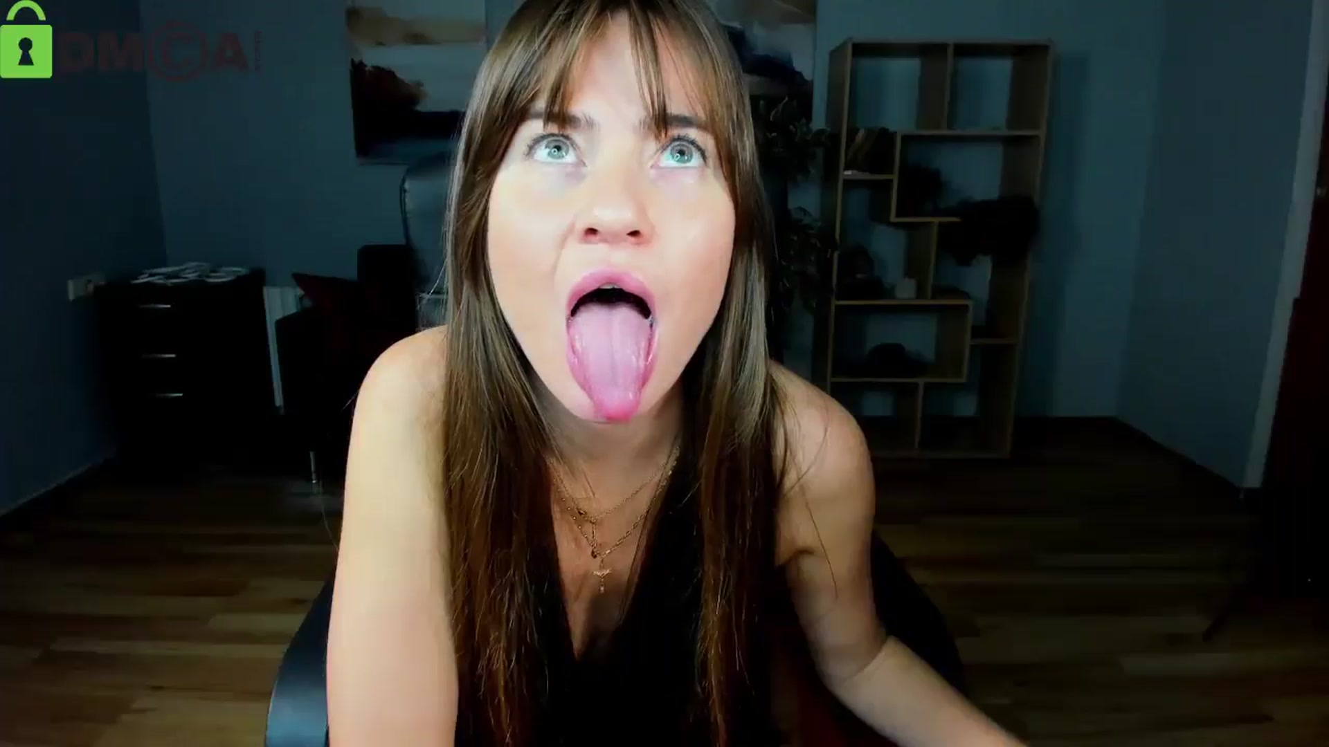 Gallery image thumbnail from Tilly_Casti's myfreecams stream on, 10/19/2025, 17:49 image 4 of 20
