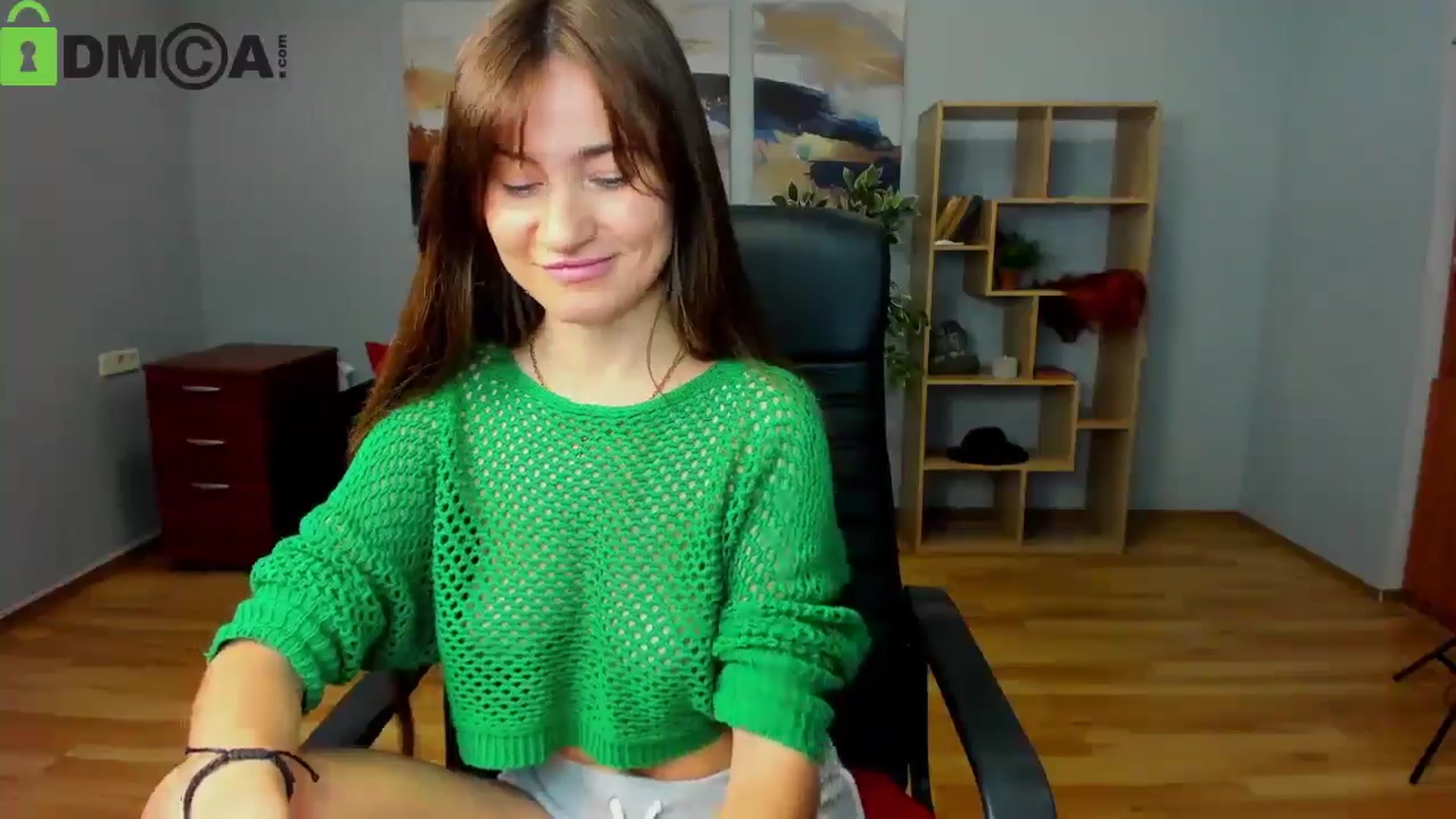 Gallery image thumbnail from Tilly_Casti's myfreecams stream on, 10/24/2025, 12:37 image 6 of 20