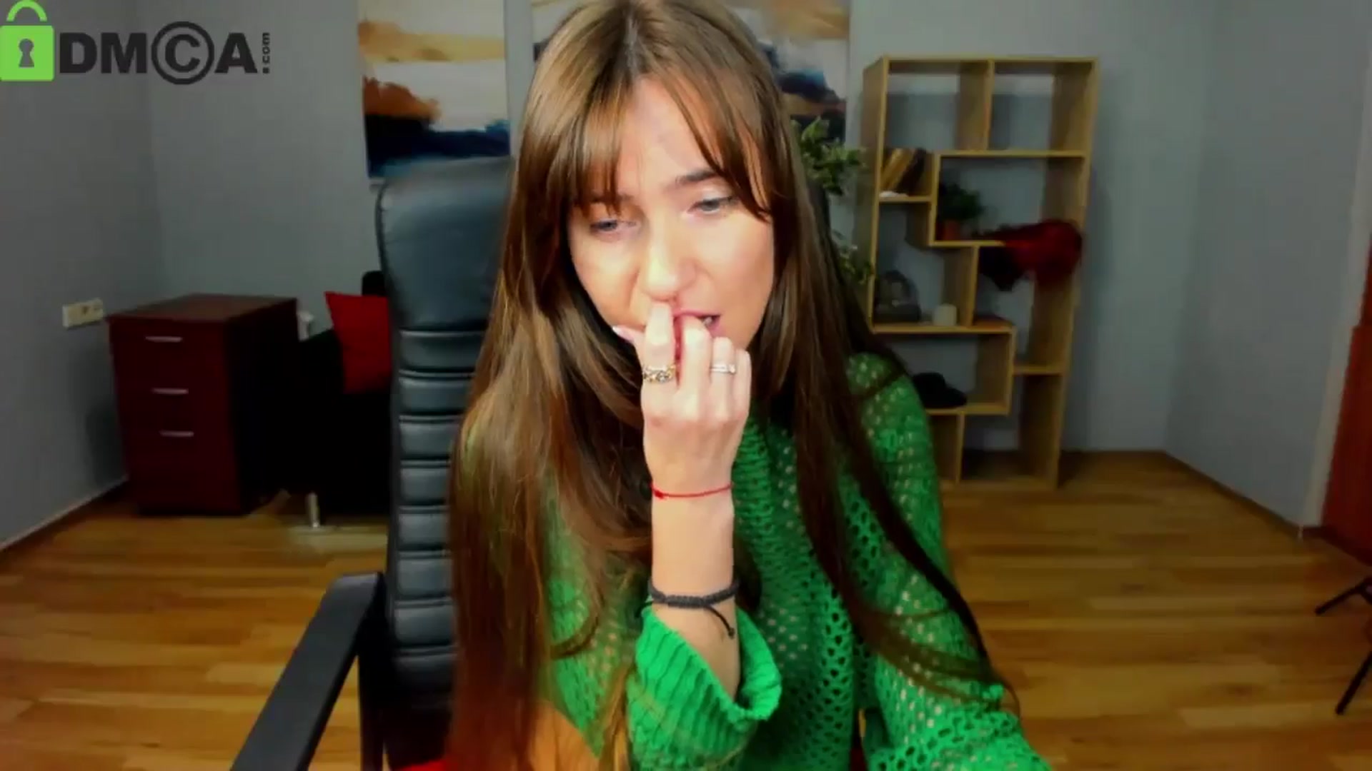 Gallery image thumbnail from Tilly_Casti's myfreecams stream on, 10/24/2025, 15:14 image 16 of 20