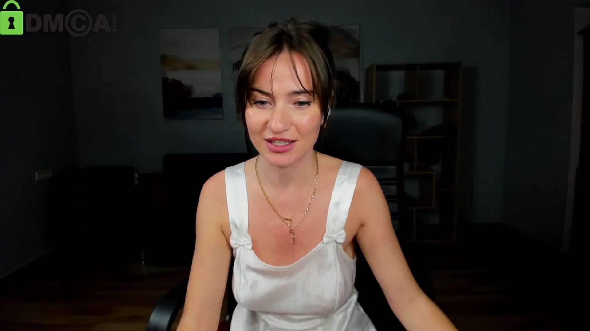 Gallery image thumbnail from Tilly_Casti's myfreecams stream on, 10/31/2025, 19:09 image 20 of 20