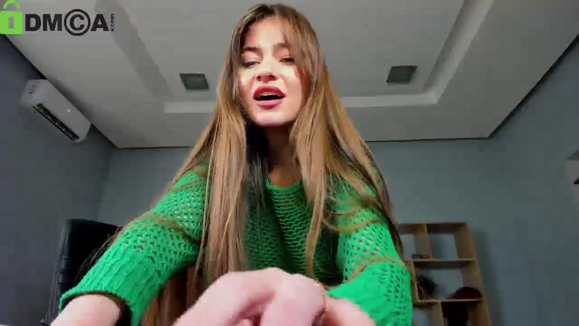 Gallery image thumbnail from Tilly_Casti's myfreecams stream on, 11/05/2025, 14:31 image 9 of 20