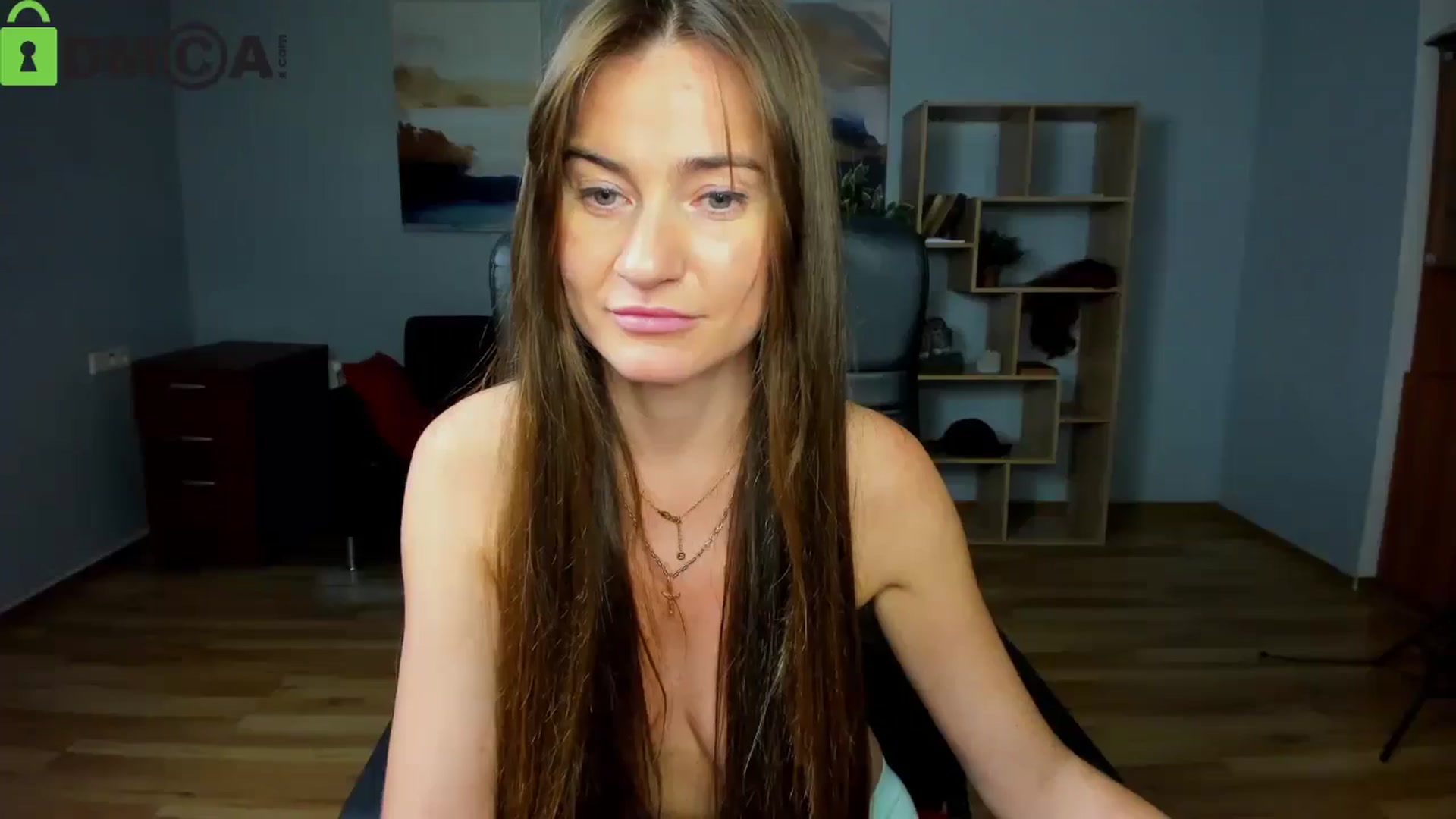 Gallery image thumbnail from Tilly_Casti's myfreecams stream on, 11/07/2025, 18:16 image 17 of 20
