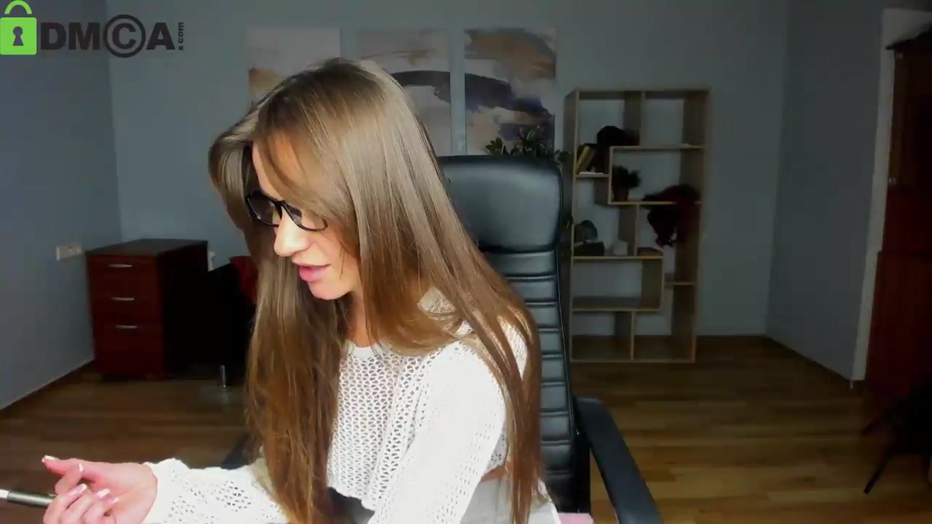 Gallery image thumbnail from Tilly_Casti's myfreecams stream on, 11/19/2025, 15:03 image 2 of 20