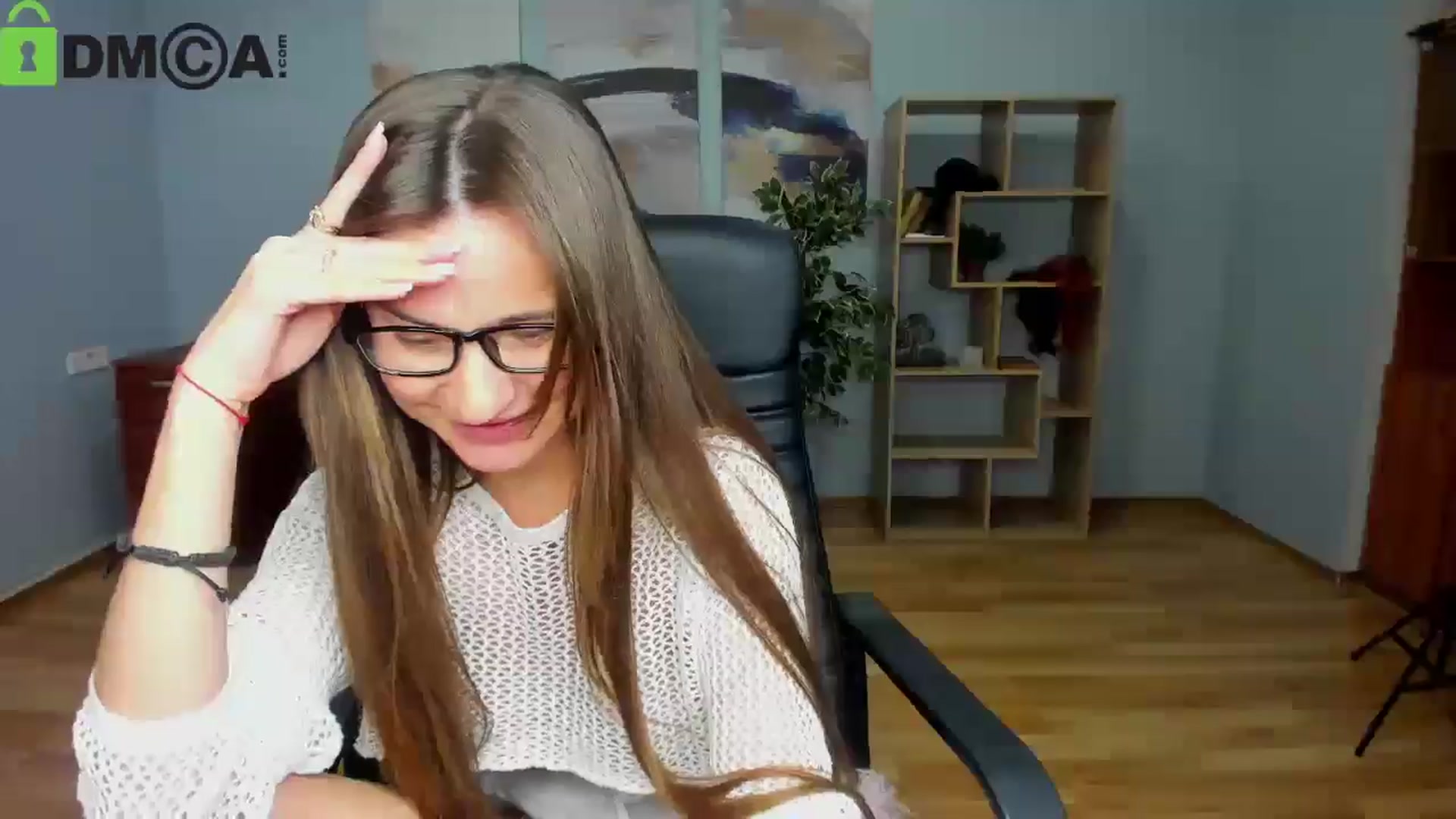 Gallery image thumbnail from Tilly_Casti's myfreecams stream on, 11/19/2025, 18:58 image 4 of 20