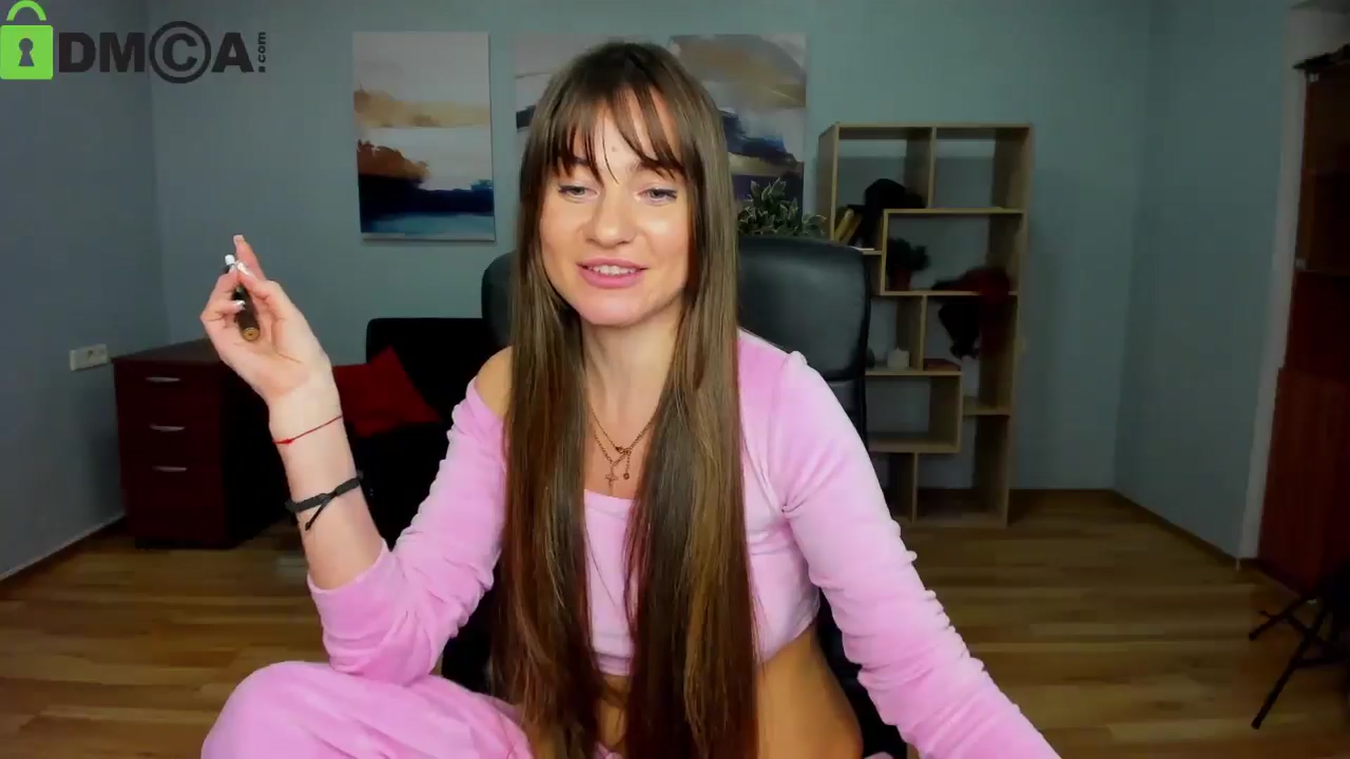 Gallery image thumbnail from Tilly_Casti's myfreecams stream on, 11/21/2025, 19:03 image 19 of 20