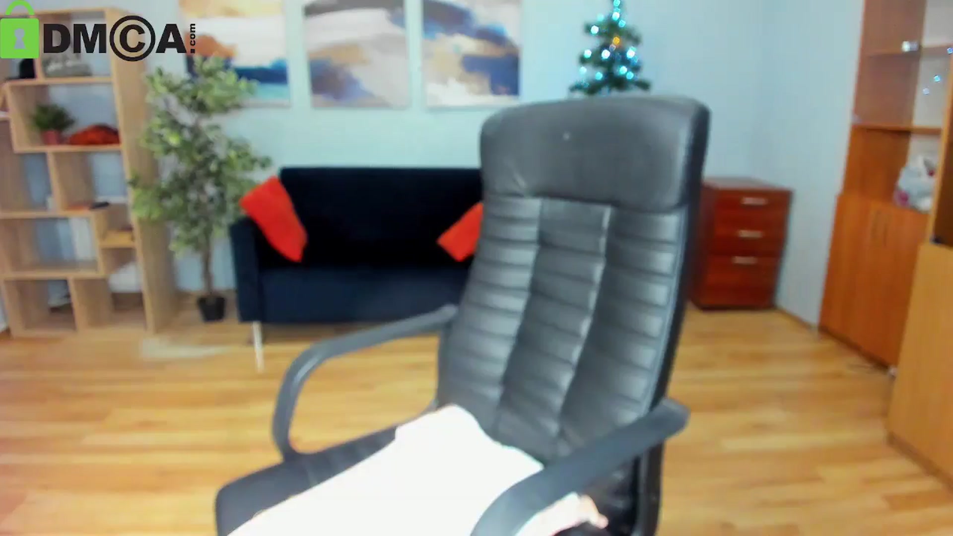 Gallery image thumbnail from Tilly_Casti's myfreecams stream on, 12/10/2025, 18:39 image 3 of 20