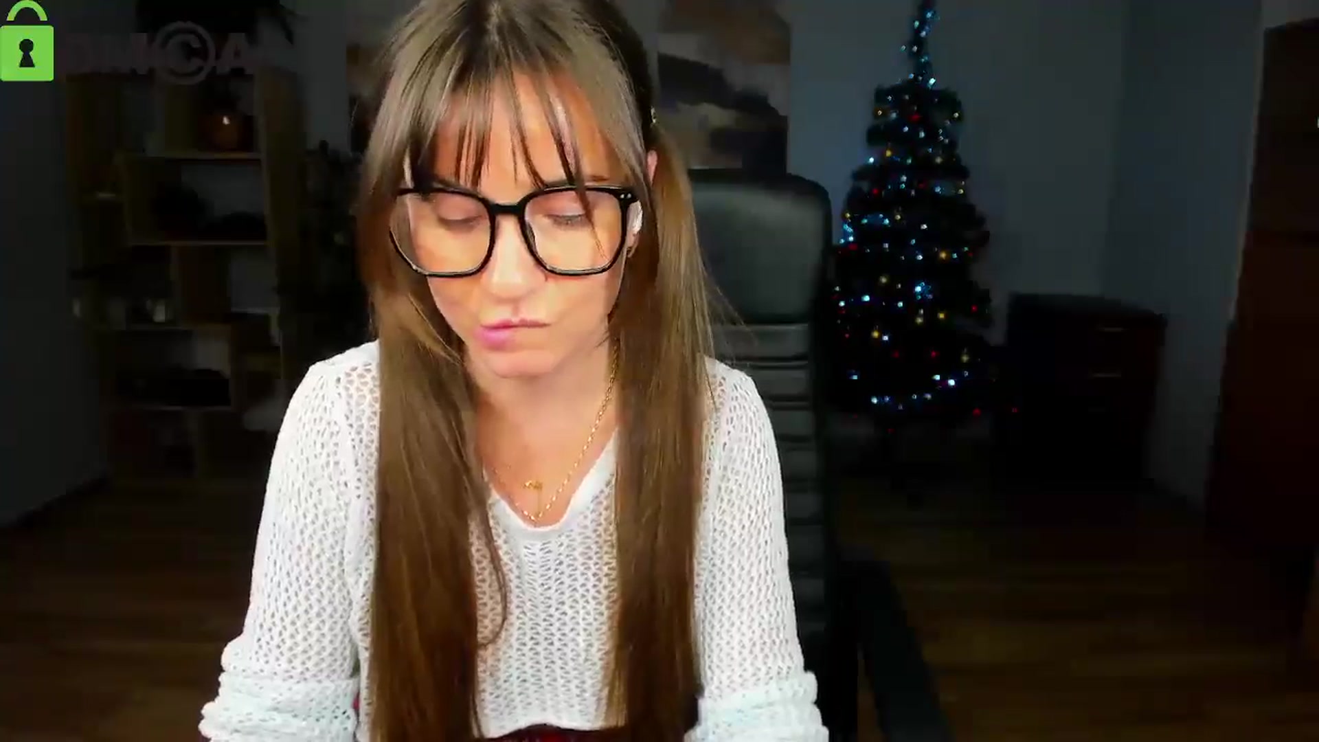 Gallery image thumbnail from Tilly_Casti's myfreecams stream on, 12/12/2025, 16:48 image 12 of 20