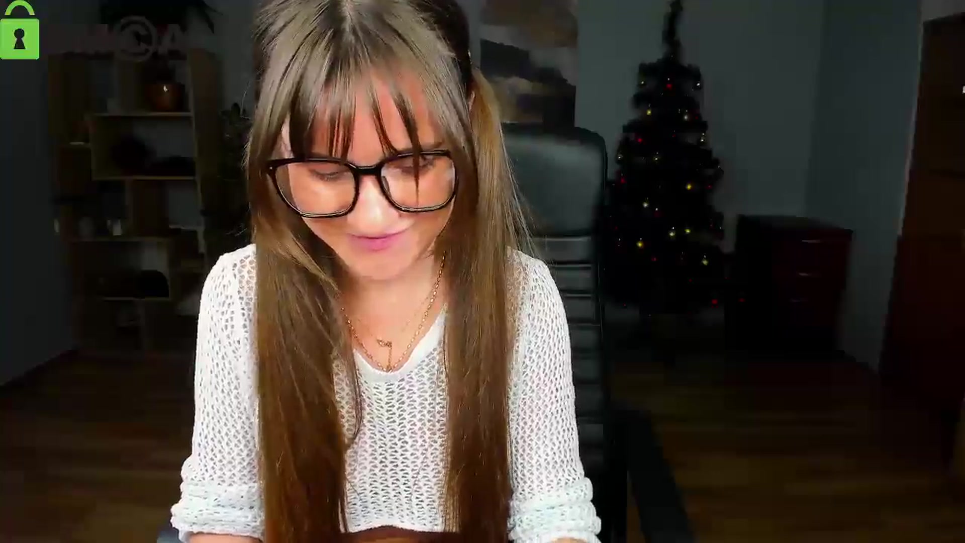 Gallery image thumbnail from Tilly_Casti's myfreecams stream on, 12/12/2025, 16:48 image 11 of 20