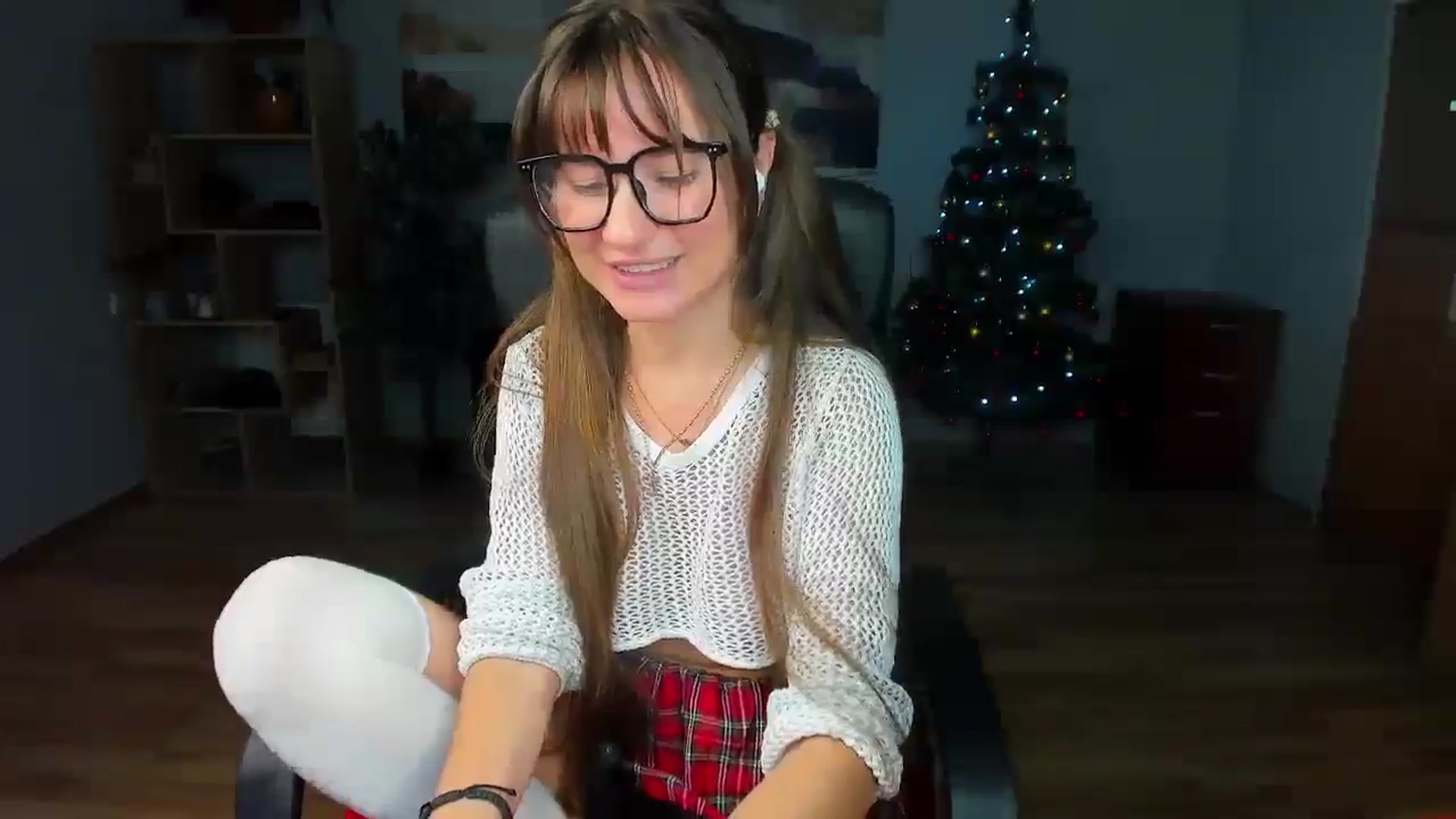 Gallery image thumbnail from Tilly_Casti's myfreecams stream on, 12/17/2025, 14:39 image 19 of 20