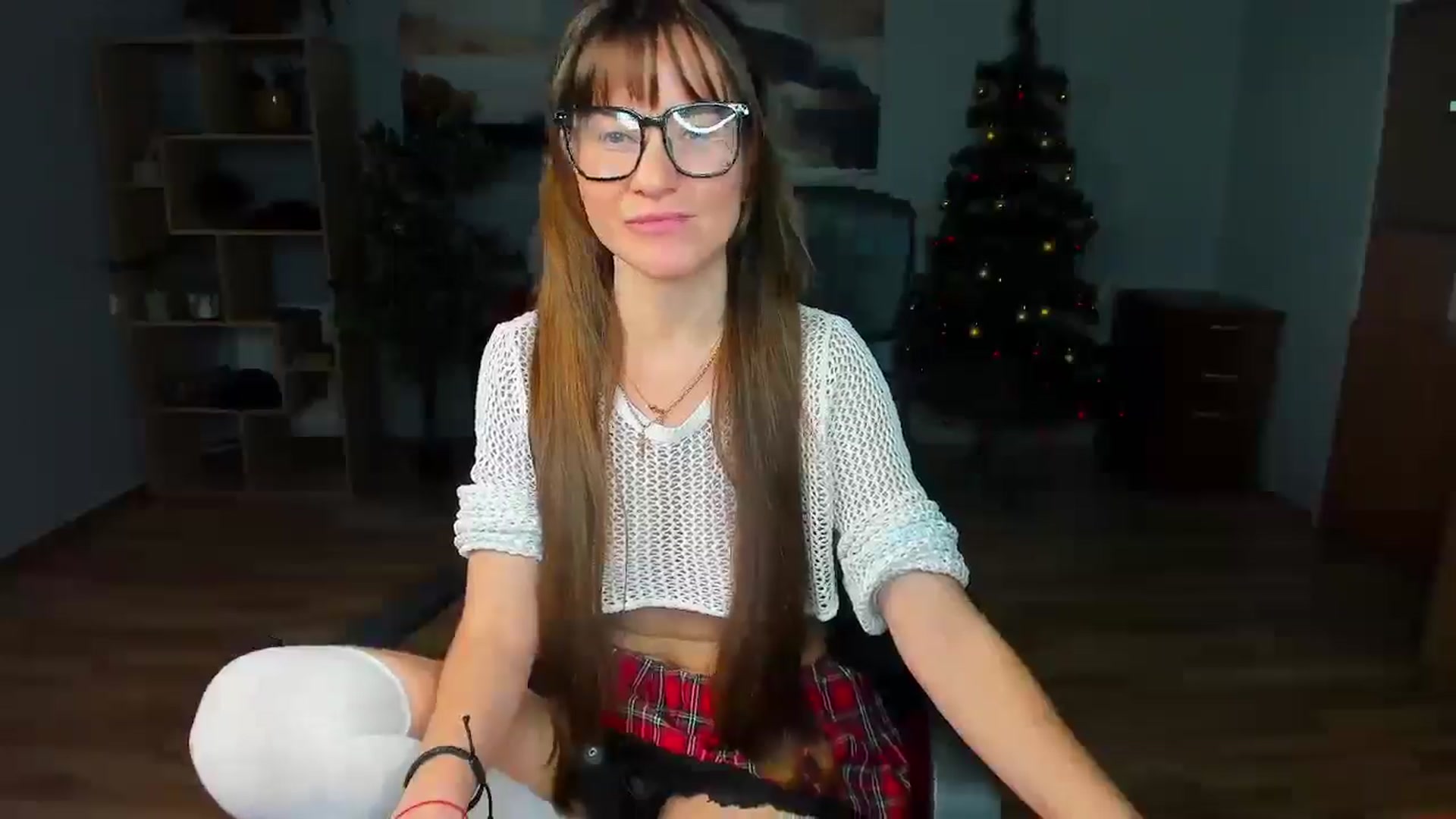 Gallery image thumbnail from Tilly_Casti's myfreecams stream on, 12/17/2025, 14:39 image 11 of 20
