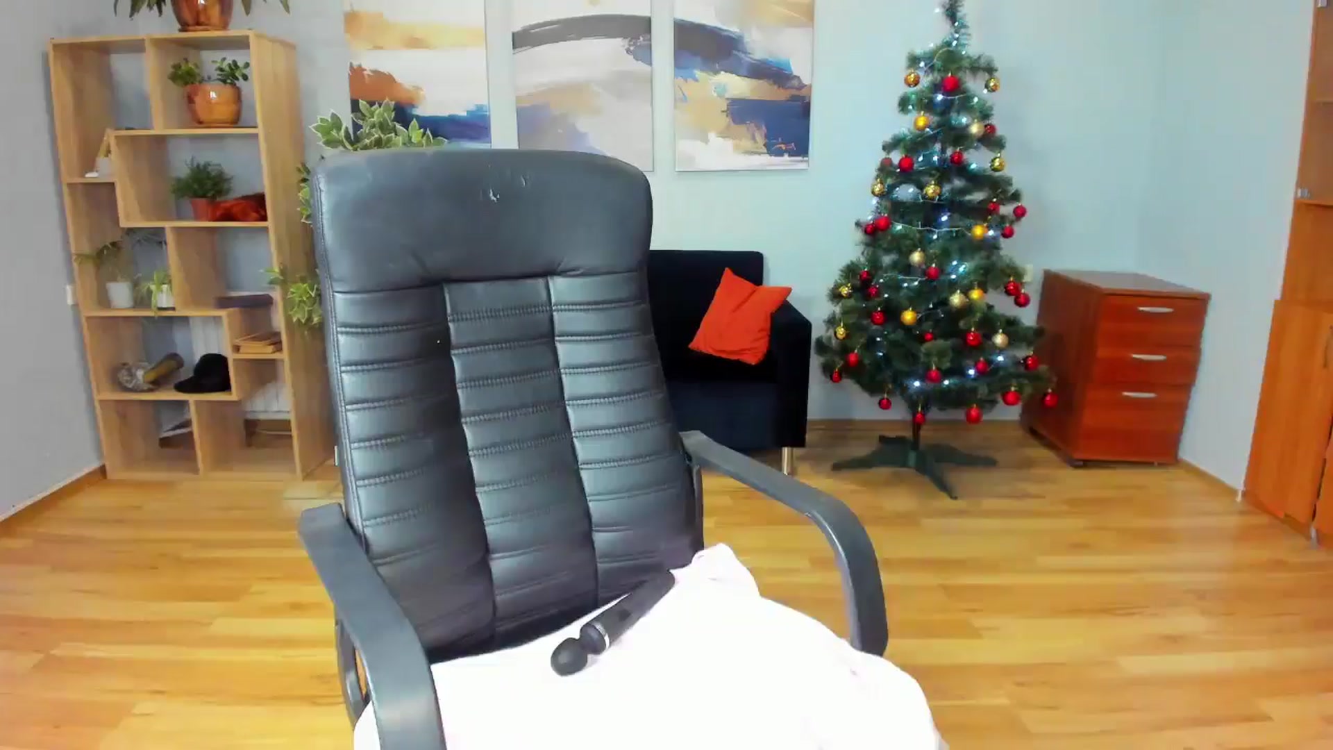 Gallery image thumbnail from Tilly_Casti's myfreecams stream on, 12/30/2025, 16:51 image 19 of 20