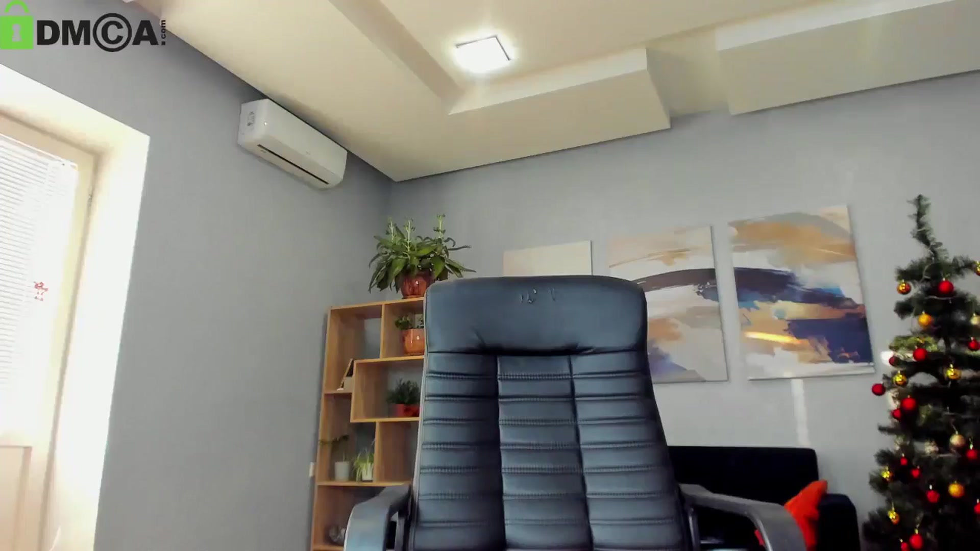 Gallery image thumbnail from Tilly_Casti's myfreecams stream on, 01/16/2026, 13:34 image 6 of 20