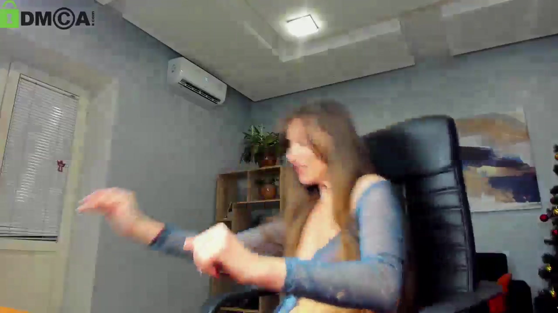 Gallery image thumbnail from Tilly_Casti's myfreecams stream on, 01/16/2026, 15:56 image 10 of 20