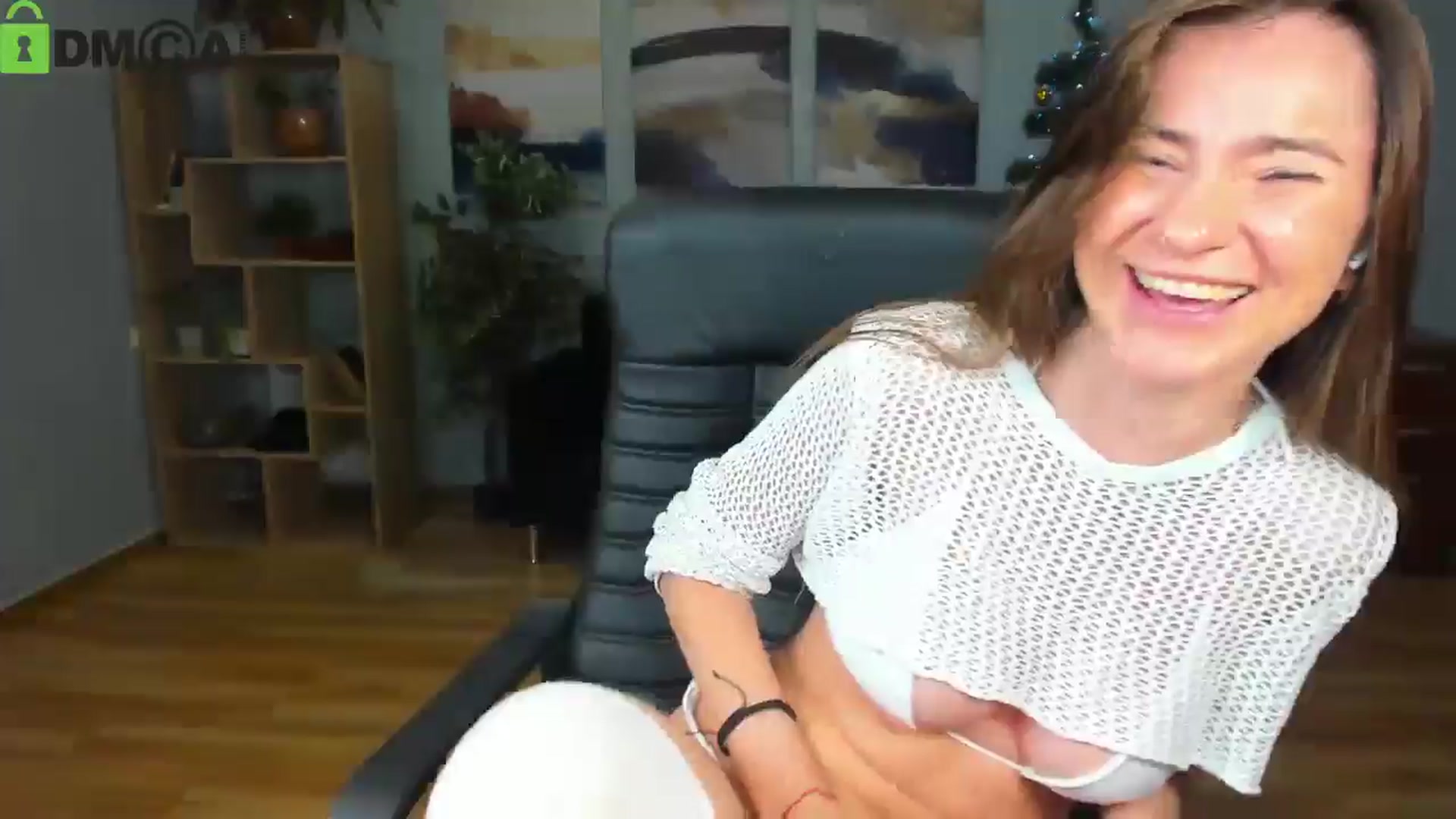 Gallery image thumbnail from Tilly_Casti's myfreecams stream on, 01/22/2026, 16:52 image 13 of 20