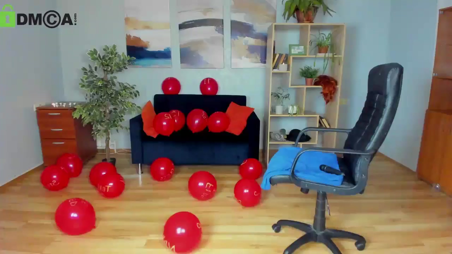 Gallery image thumbnail from Tilly_Casti's myfreecams stream on, 02/14/2026, 17:40 image 19 of 20