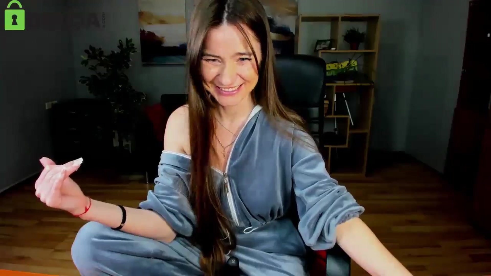 Gallery image thumbnail from Tilly_Casti's myfreecams stream on, 04/18/2026, 17:58 image 2 of 20