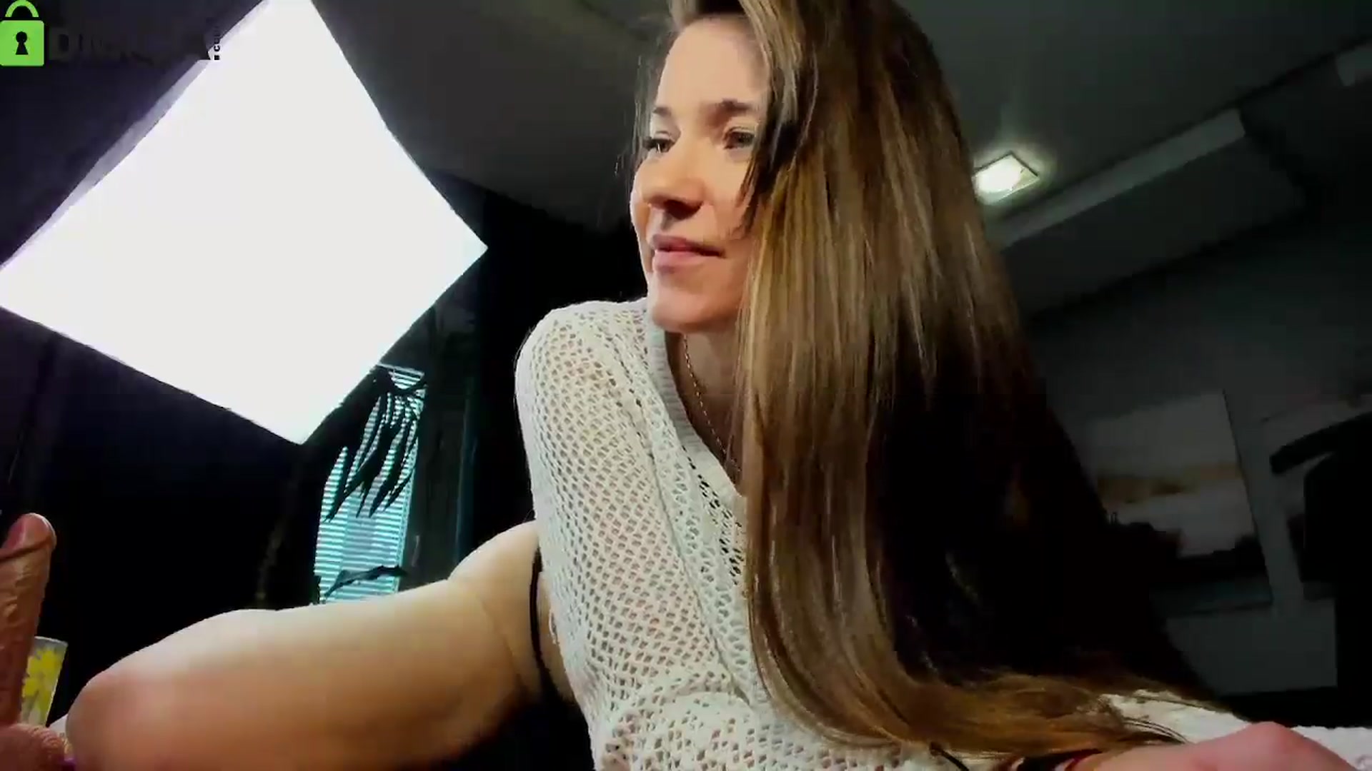 Gallery image thumbnail from Tilly_Casti's myfreecams stream on, 04/22/2026, 16:38 image 4 of 20