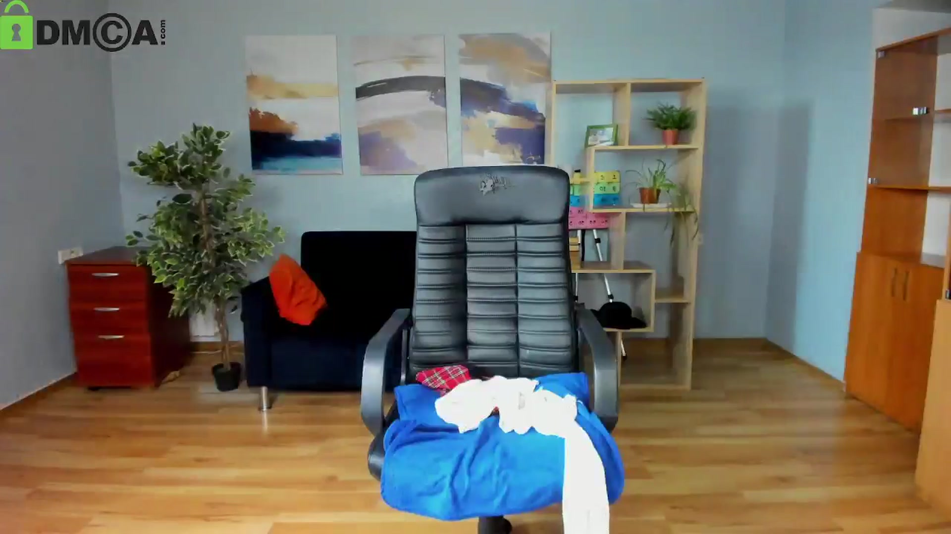 Gallery image thumbnail from Tilly_Casti's myfreecams stream on, 04/29/2026, 12:54 image 3 of 20