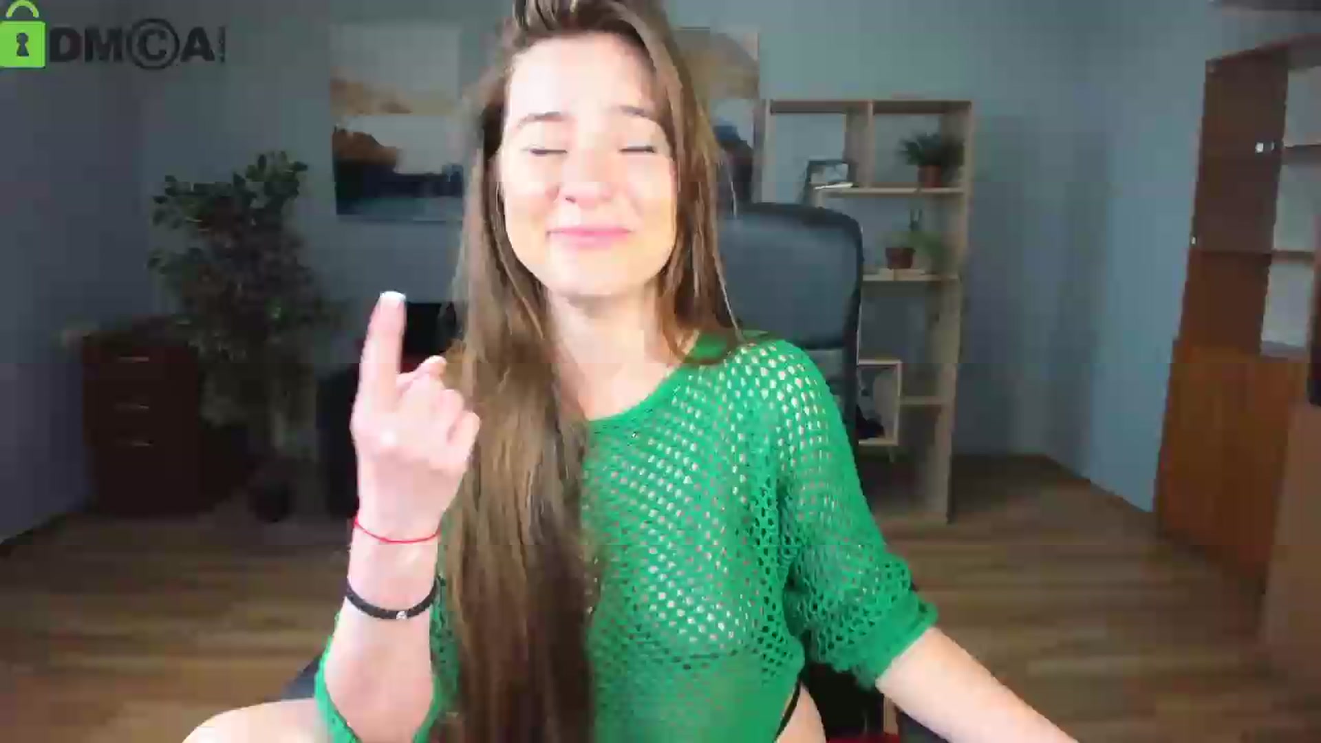 Gallery image thumbnail from Tilly_Casti's myfreecams stream on, 05/12/2026, 10:43 image 3 of 20
