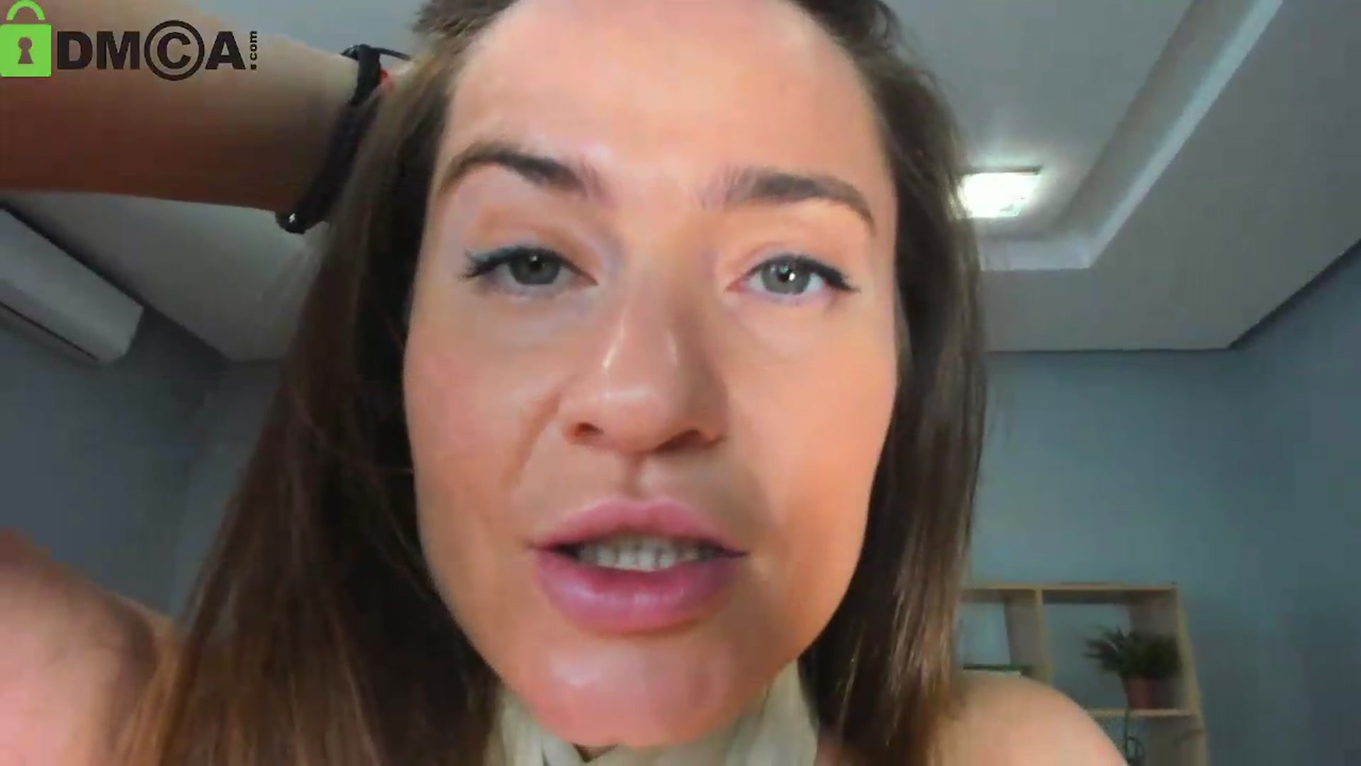 Gallery image thumbnail from Tilly_Casti's myfreecams stream on, 05/21/2026, 07:38 image 3 of 20