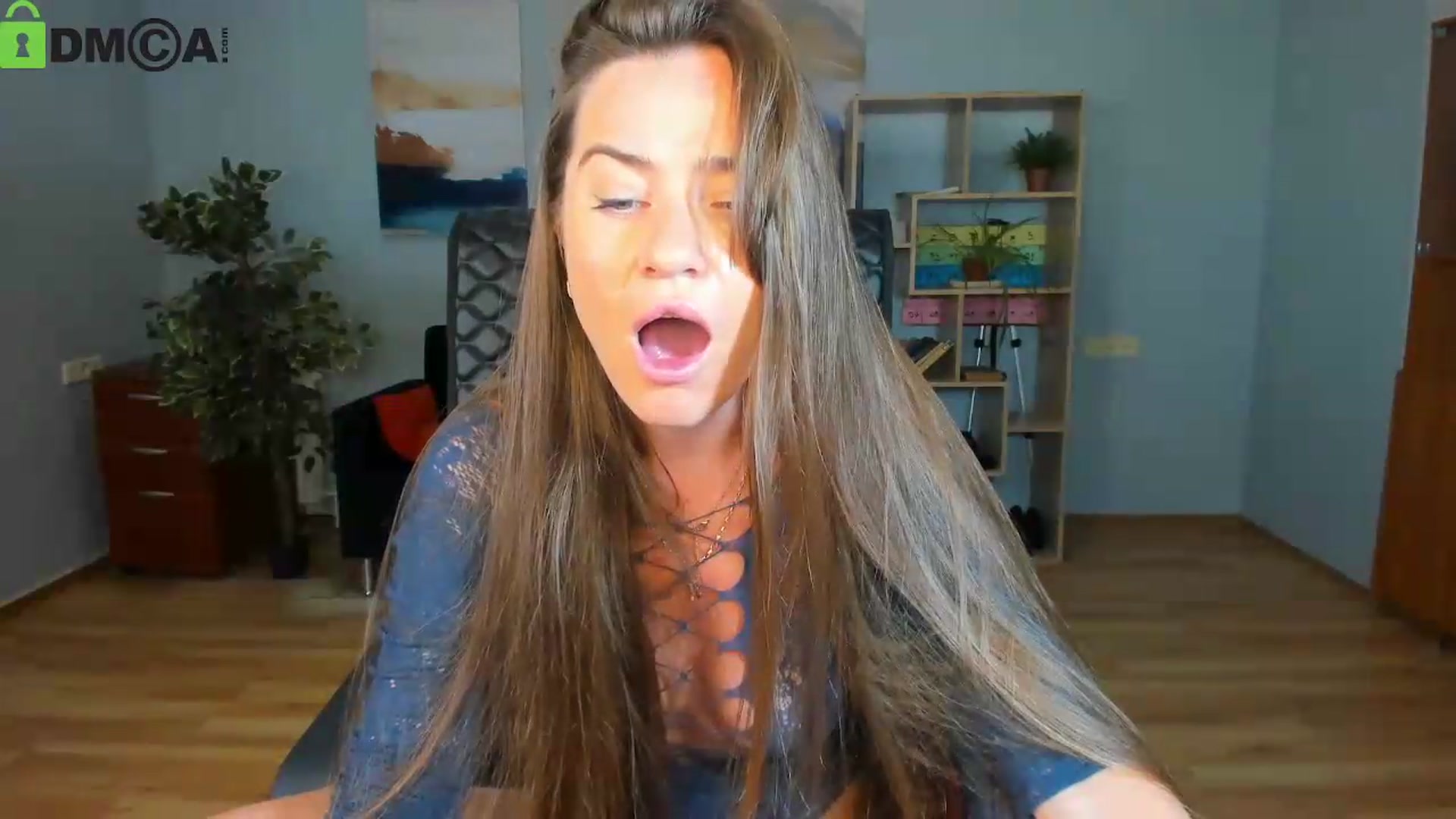 Gallery image thumbnail from Tilly_Casti's myfreecams stream on, 07/22/2026, 12:13 image 19 of 20