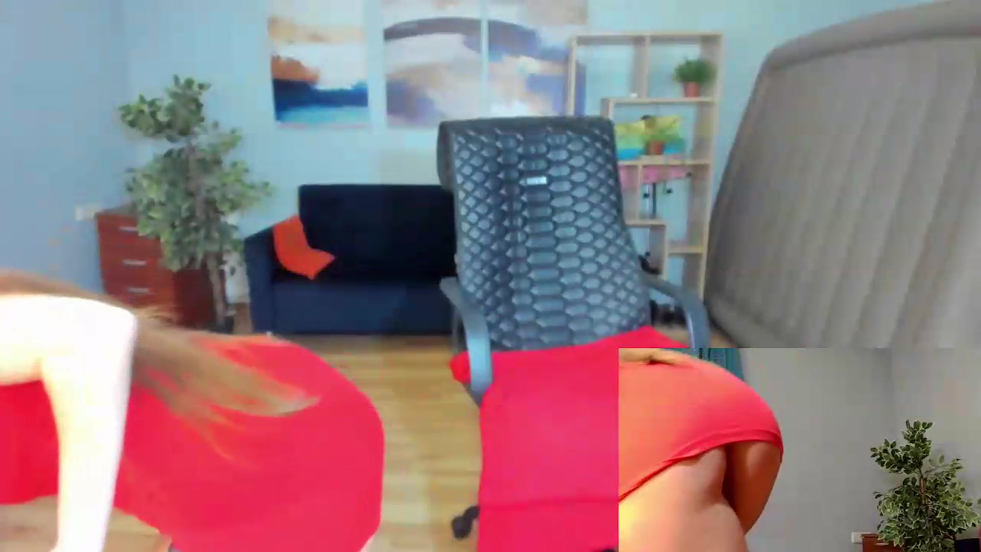 Gallery image thumbnail from Tilly_Casti's myfreecams stream on, 08/13/2026, 12:50 image 10 of 20